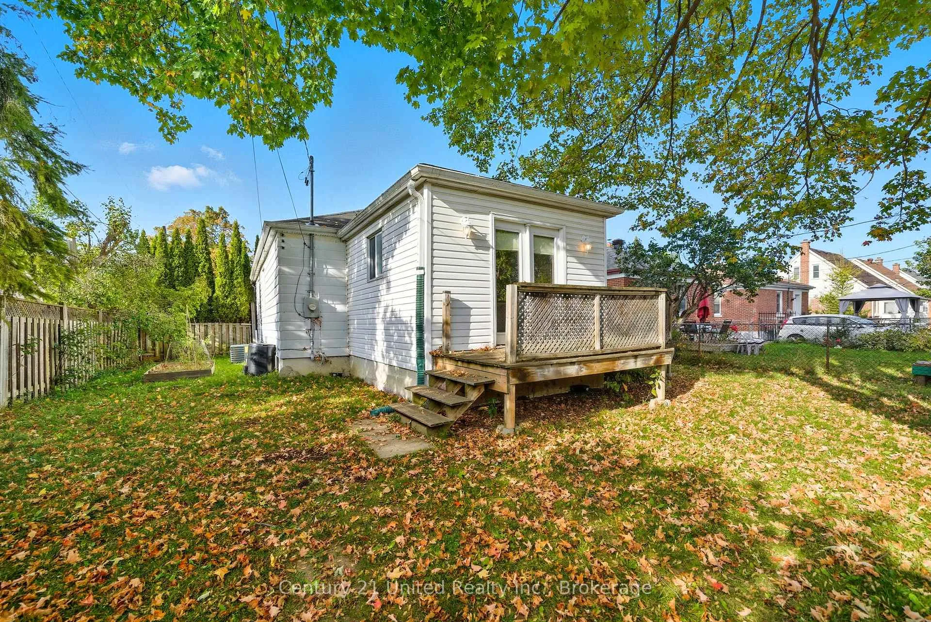 Photo 48 of 559 Hamilton Street, Peterborough, Otonabee Ward 1 — HOMEH