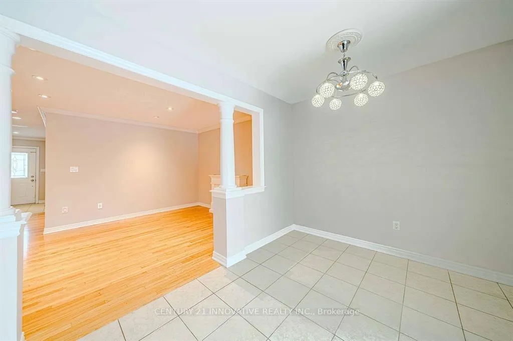 Photo 18 of 63 Kirkland Place, Whitby, Williamsburg — HOMEH
