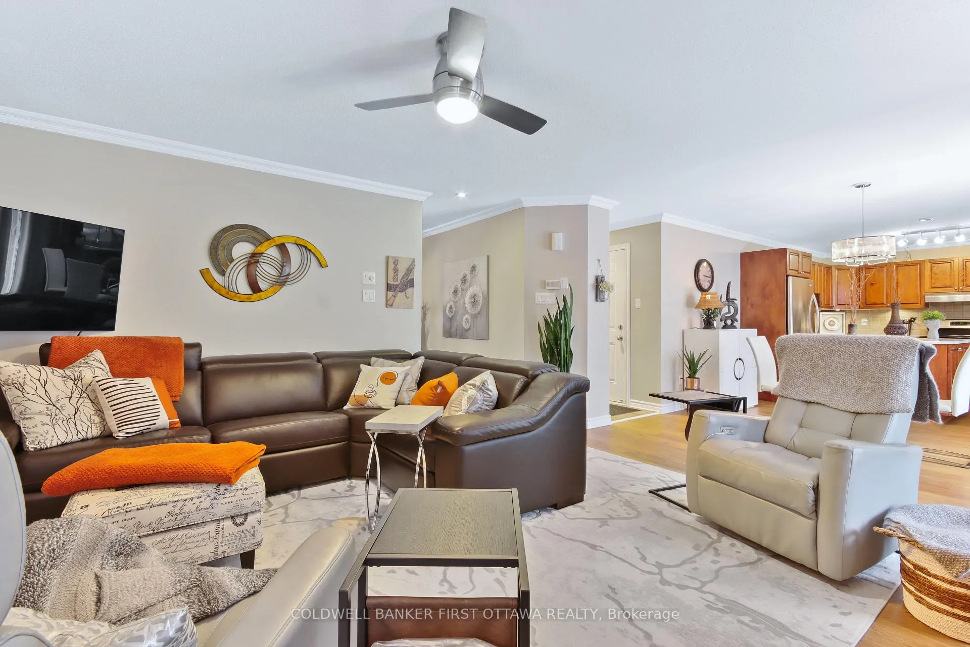 Photo 7 of 328 Fairlakes Way, Ottawa, Avalon East — HOMEH