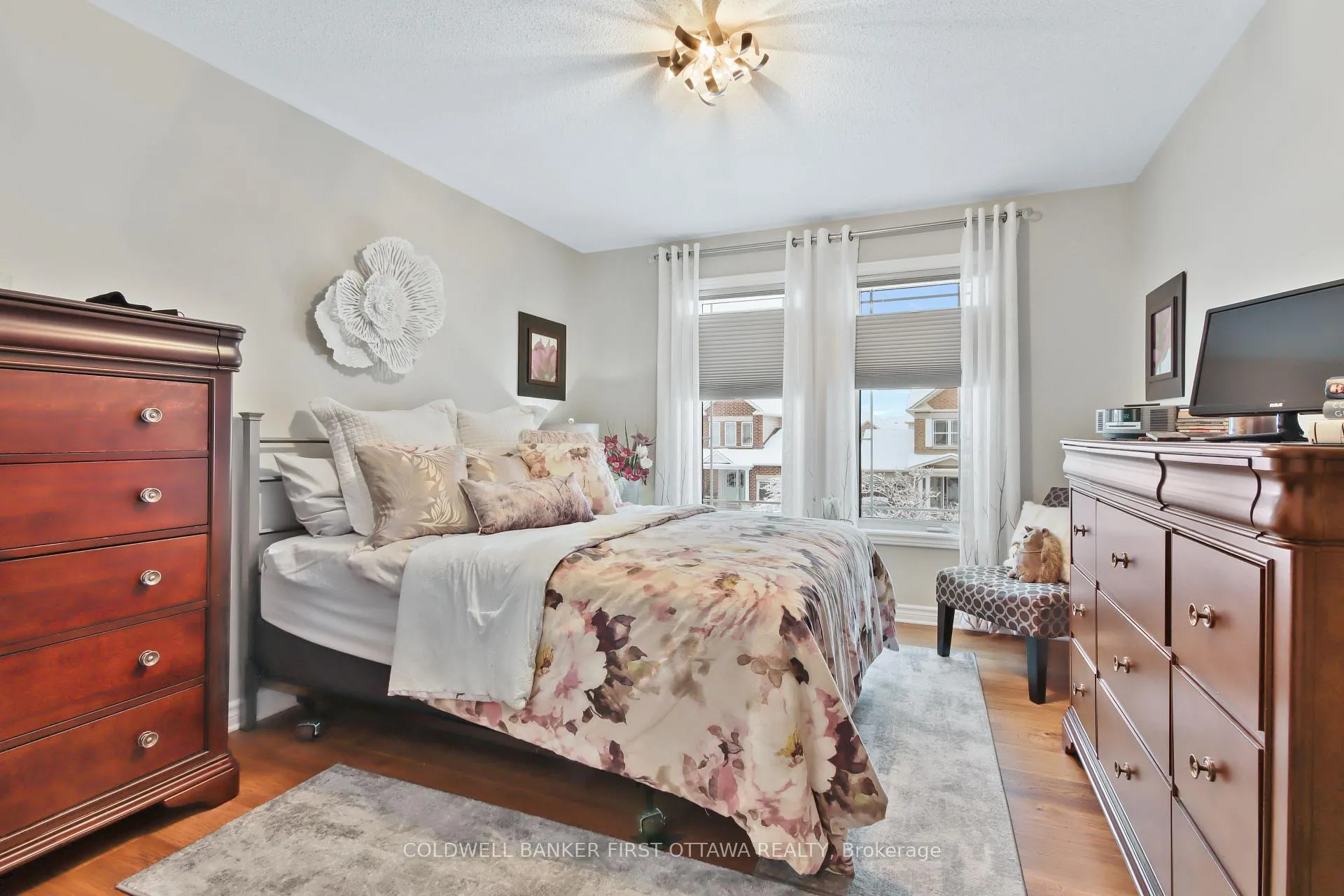 Photo 15 of 328 Fairlakes Way, Ottawa, Avalon East — HOMEH
