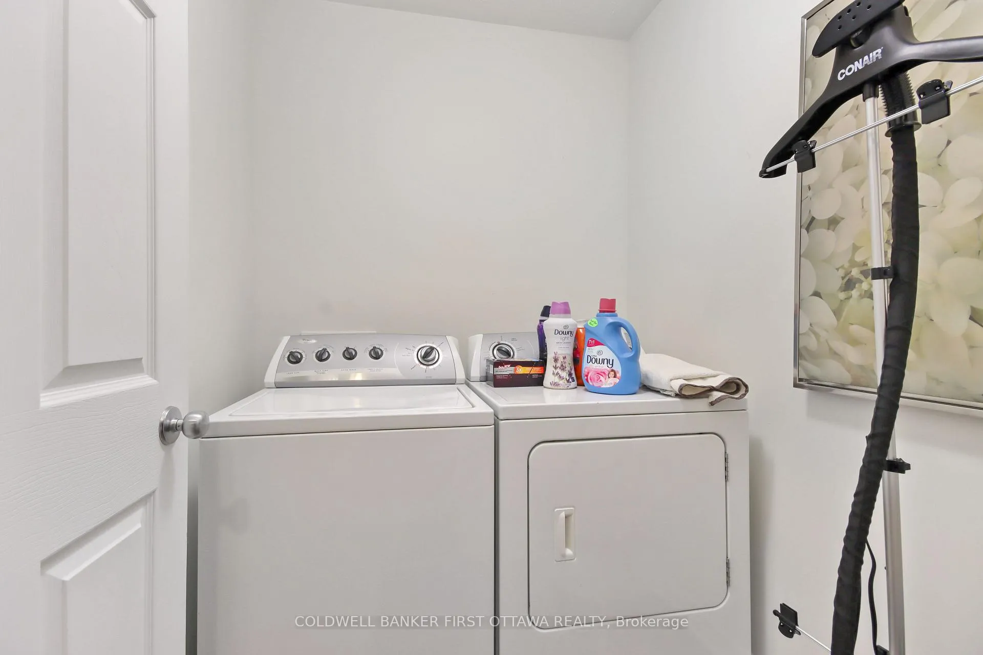 Photo 17 of 328 Fairlakes Way, Ottawa, Avalon East — HOMEH