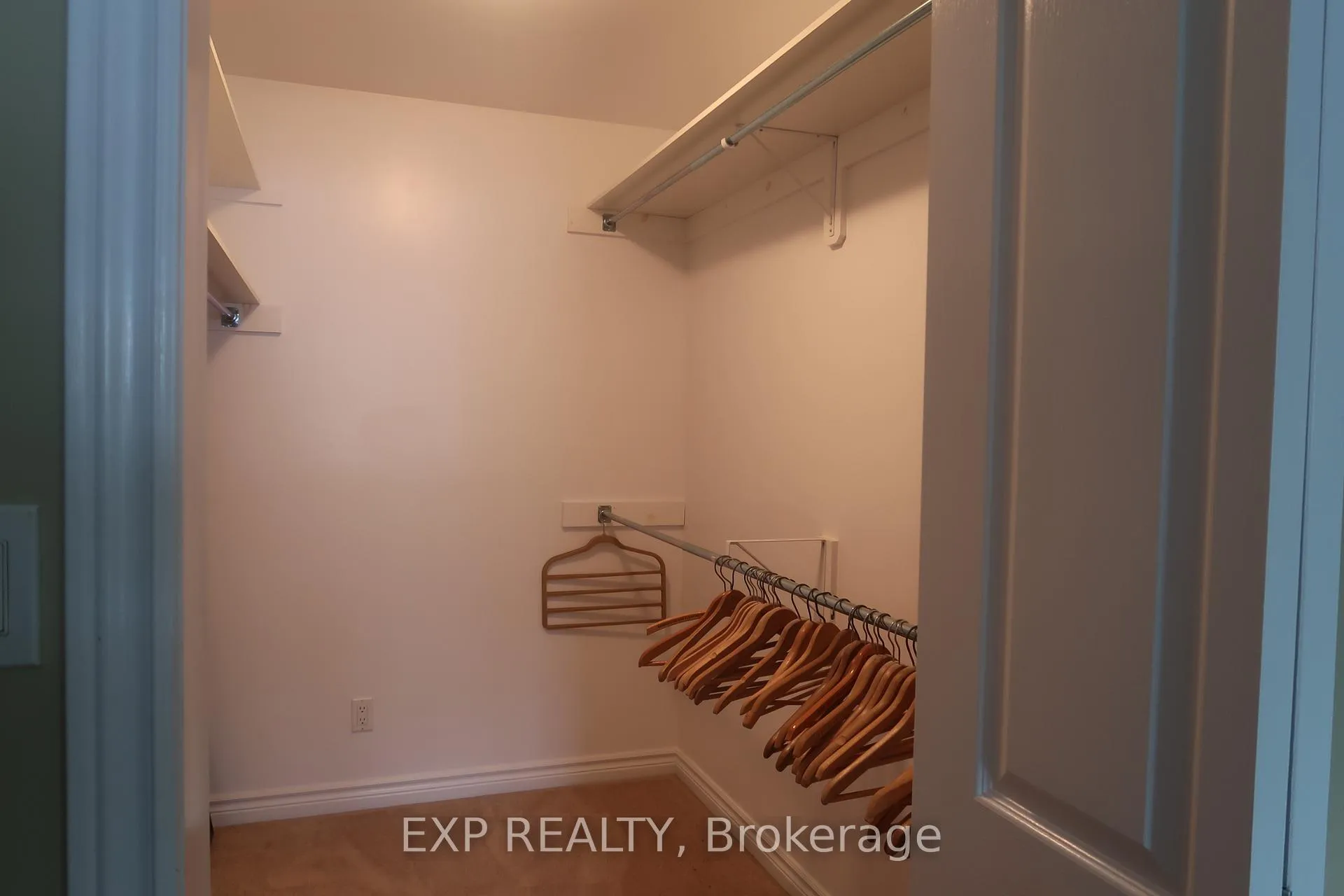 Photo 13 of 2674 Lakeshore Drive, Ramara, Brechin — HOMEH