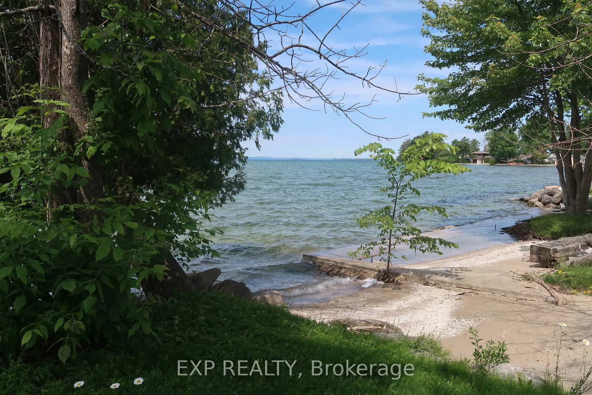 Photo 22 of 2674 Lakeshore Drive, Ramara, Brechin — HOMEH