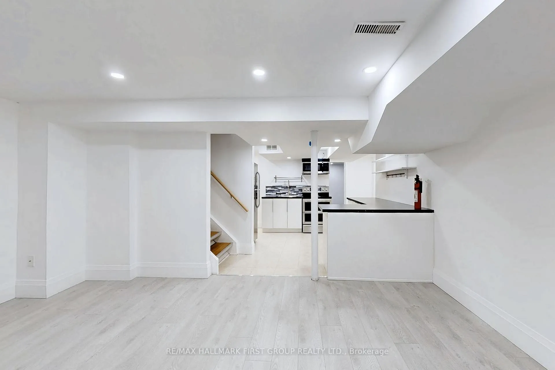 Photo 7 of 1 Bramwell Drive, Ajax, Central West — HOMEH