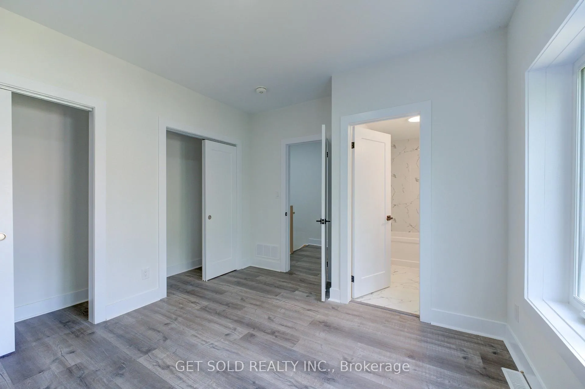 Photo 12 of Unit 4, 6701 Thorold Stone Road, Niagara Falls, Stamford — HOMEH