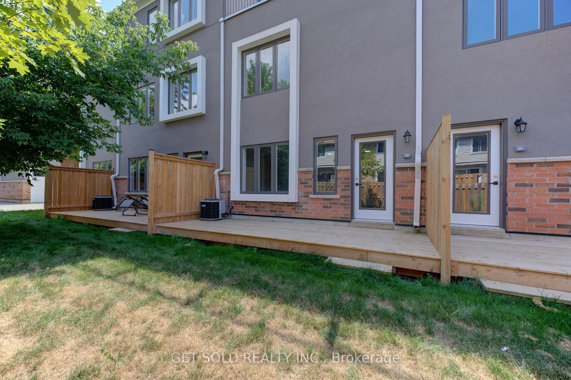 Photo 15 of Unit 4, 6701 Thorold Stone Road, Niagara Falls, Stamford — HOMEH