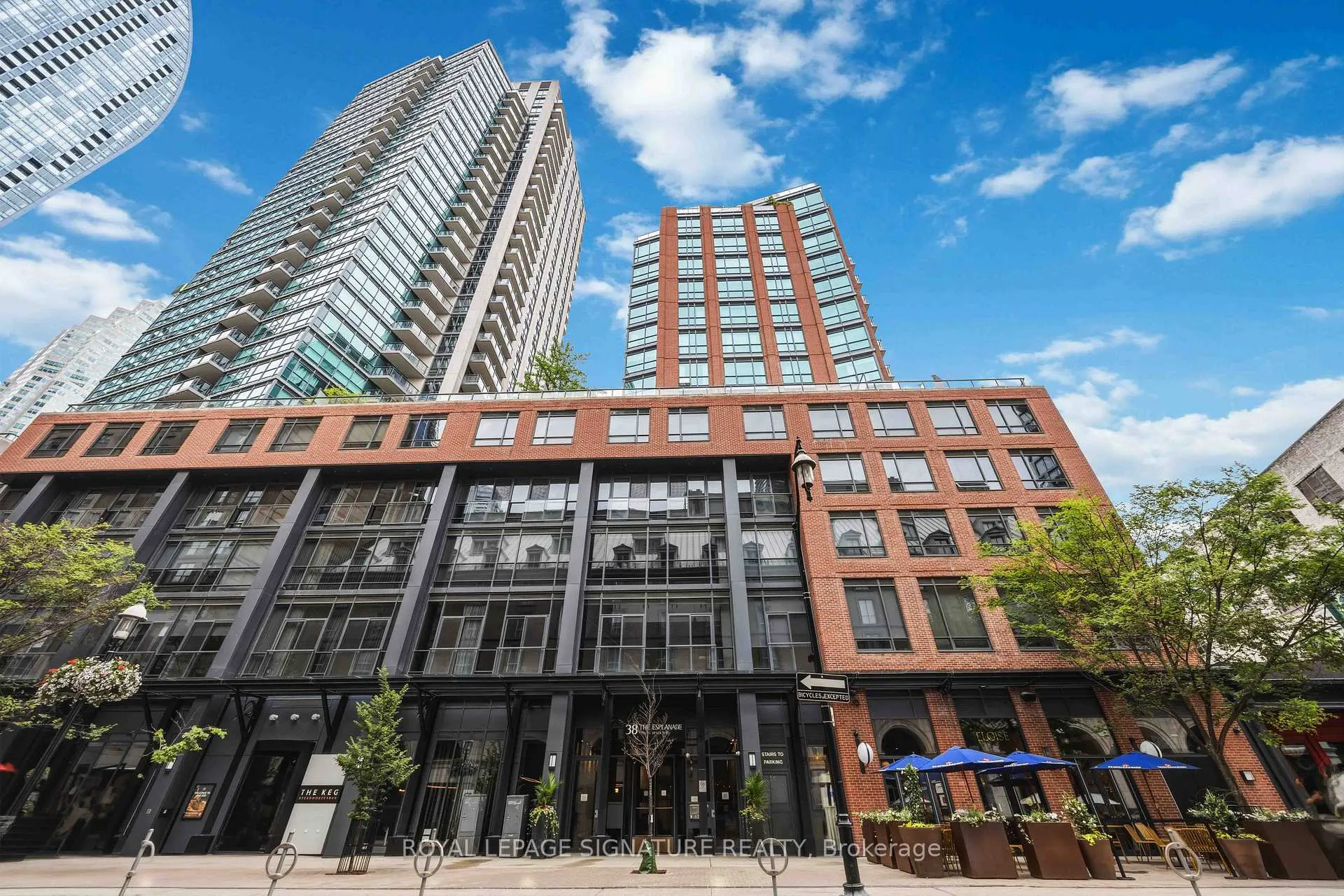 Photo 3 of Unit 1409, 38 The Esplanade, Toronto, Waterfront Communities — HOMEH