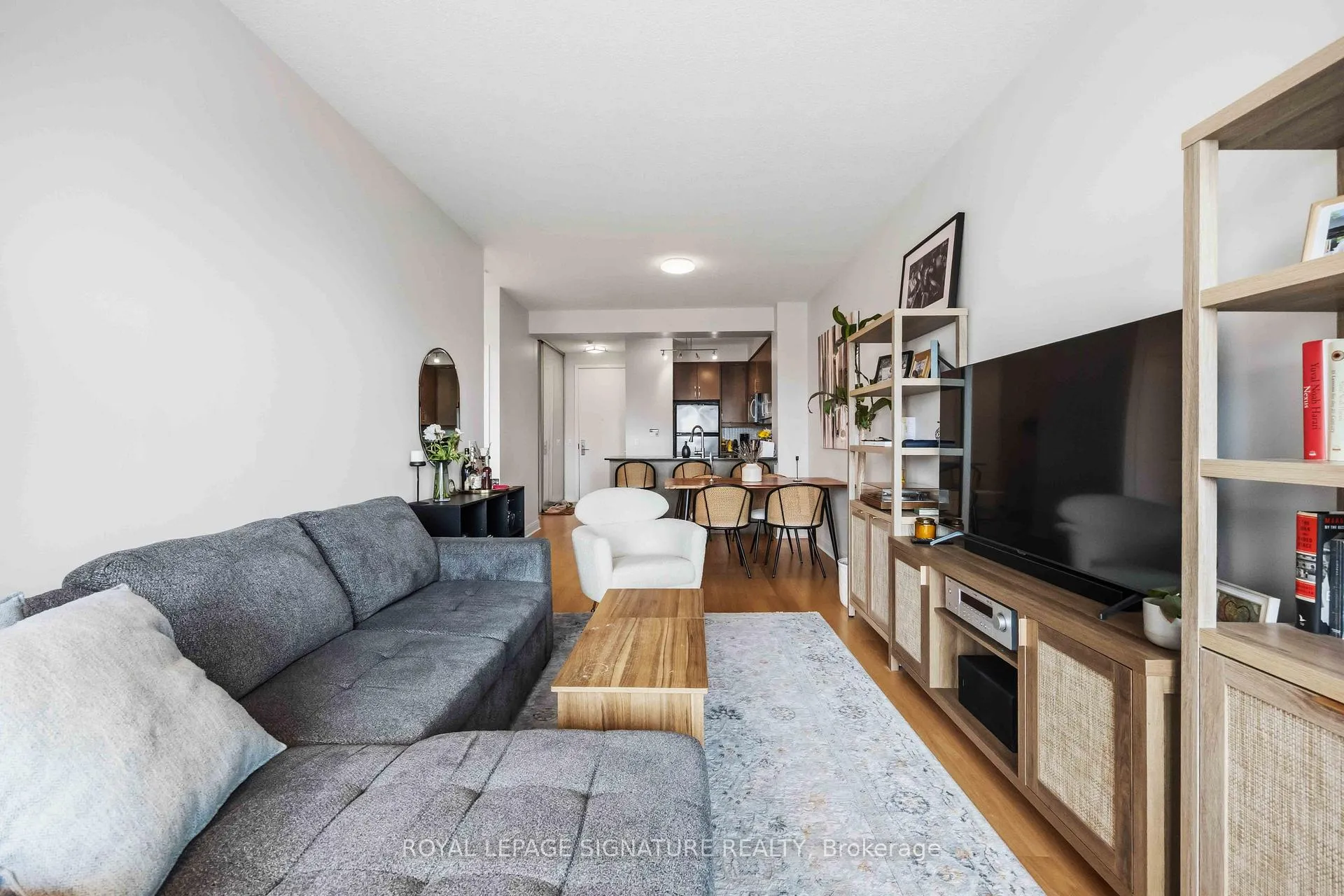 Photo 13 of Unit 1409, 38 The Esplanade, Toronto, Waterfront Communities — HOMEH
