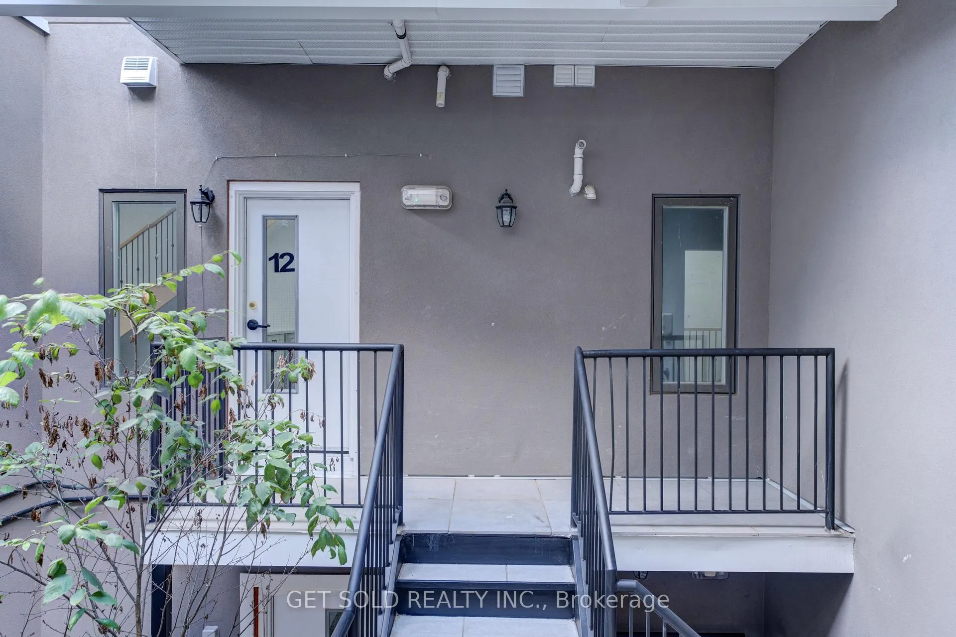 Photo 2 of Unit 12, 6701 Thorold Stone Road, Niagara Falls, Stamford — HOMEH