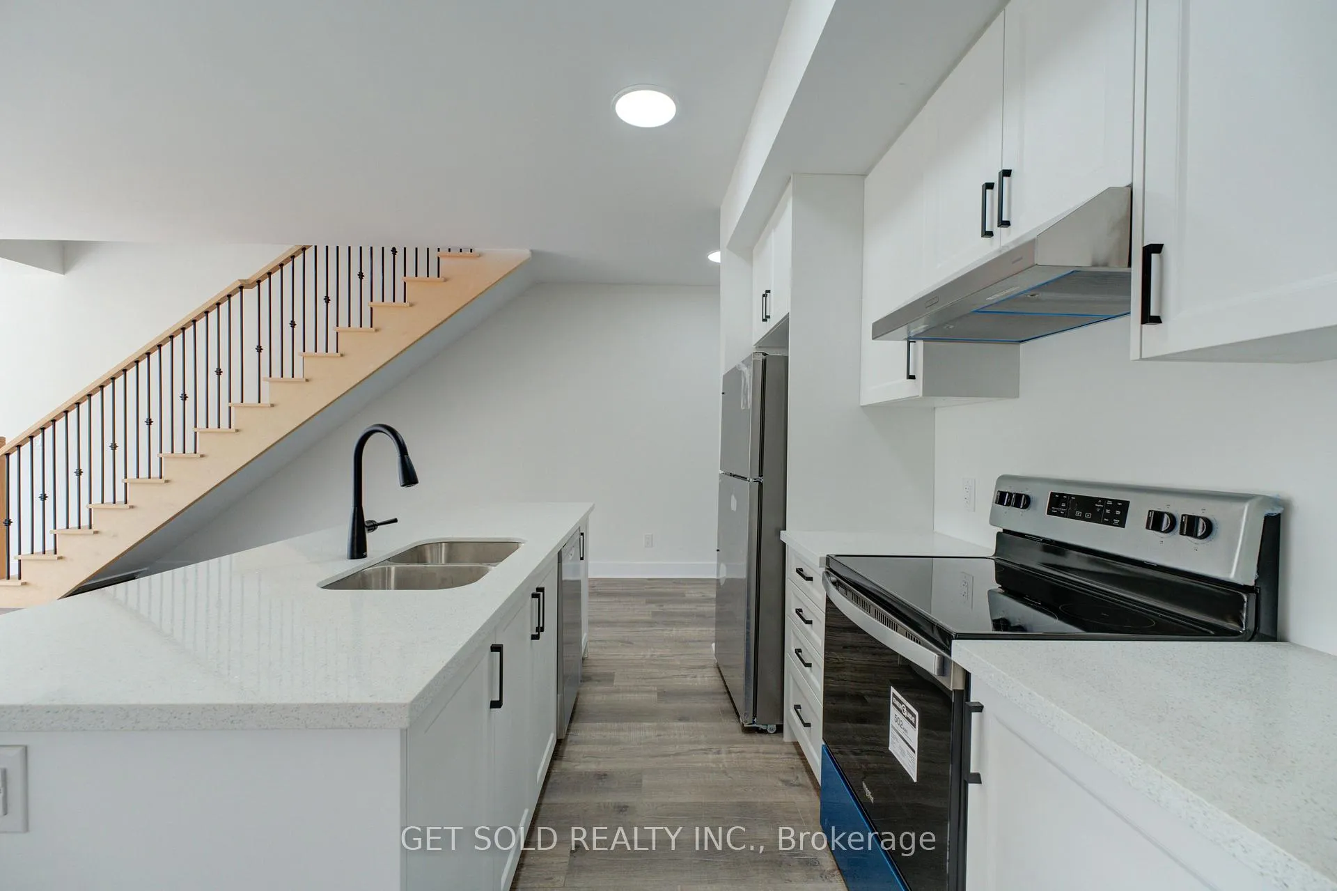 Photo 9 of Unit 12, 6701 Thorold Stone Road, Niagara Falls, Stamford — HOMEH