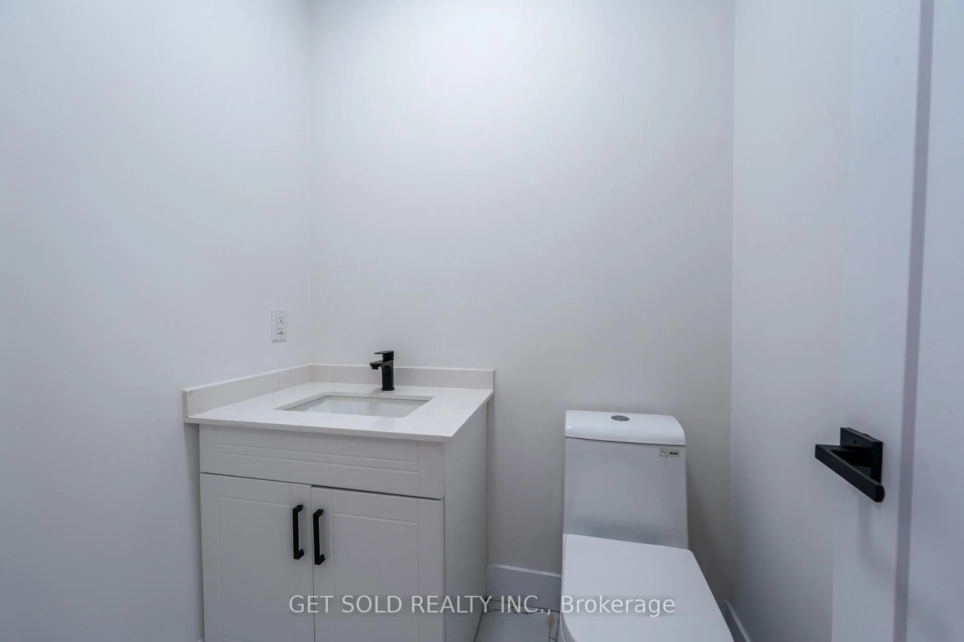 Photo 12 of Unit 12, 6701 Thorold Stone Road, Niagara Falls, Stamford — HOMEH