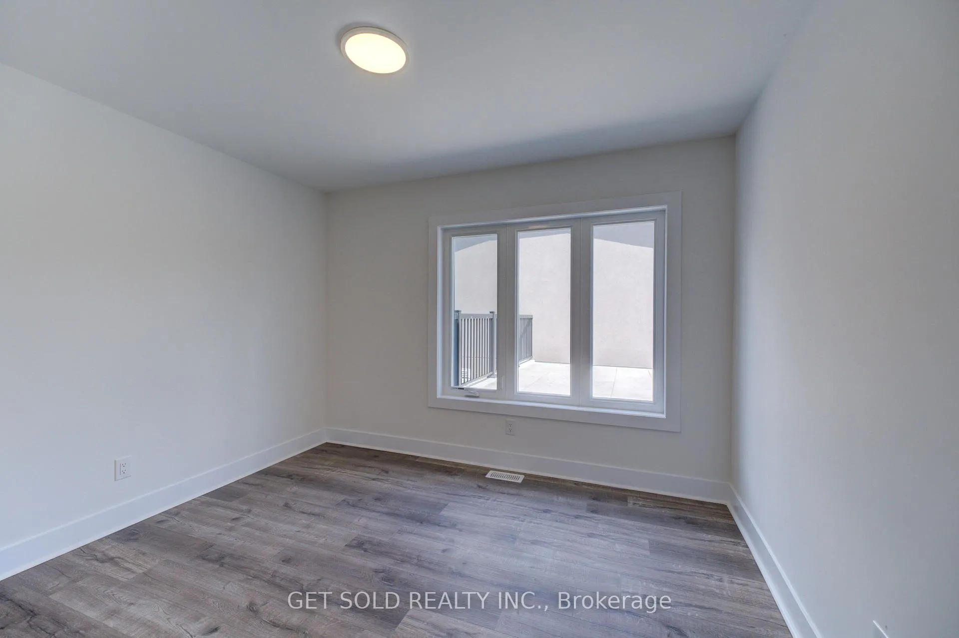 Photo 18 of Unit 12, 6701 Thorold Stone Road, Niagara Falls, Stamford — HOMEH