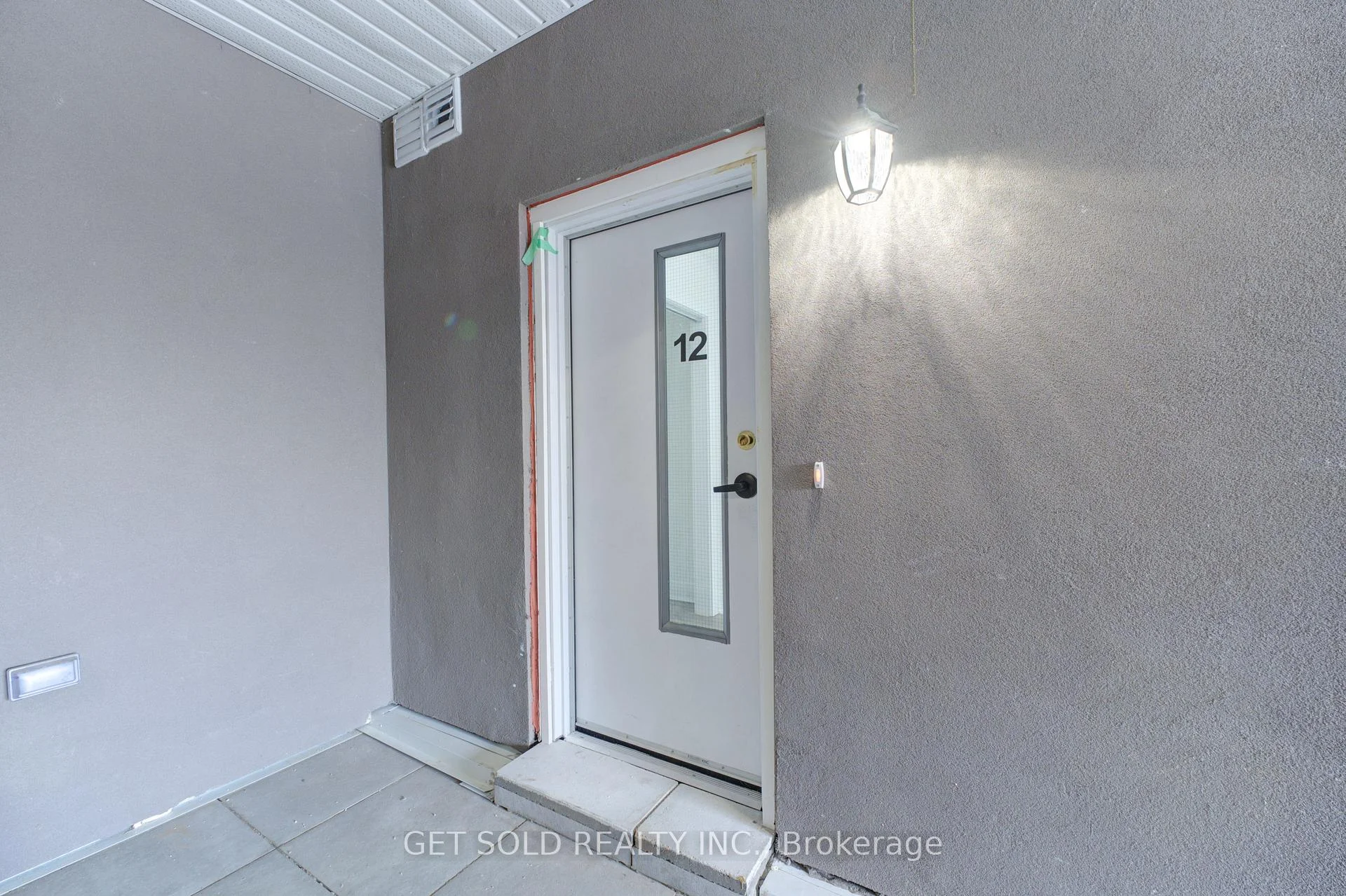 Photo 3 of Unit 12, 6701 Thorold Stone Road, Niagara Falls, Stamford — HOMEH