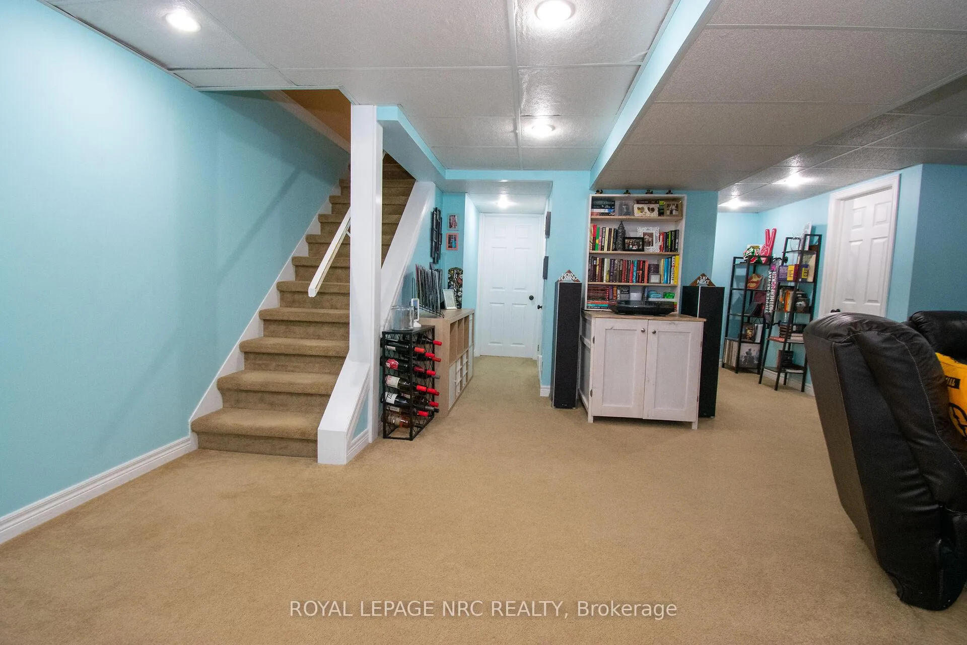 Photo 29 of 38 Carriage Road, St. Catharines, Secord Woods — HOMEH
