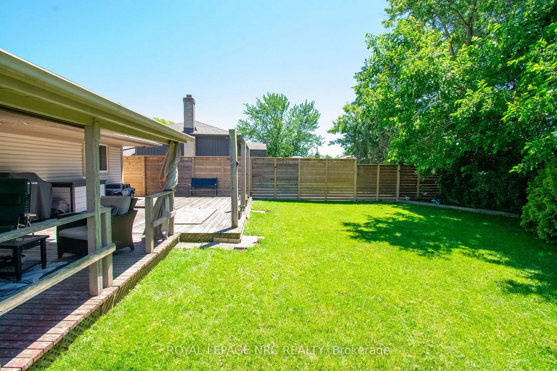 Photo 40 of 38 Carriage Road, St. Catharines, Secord Woods — HOMEH