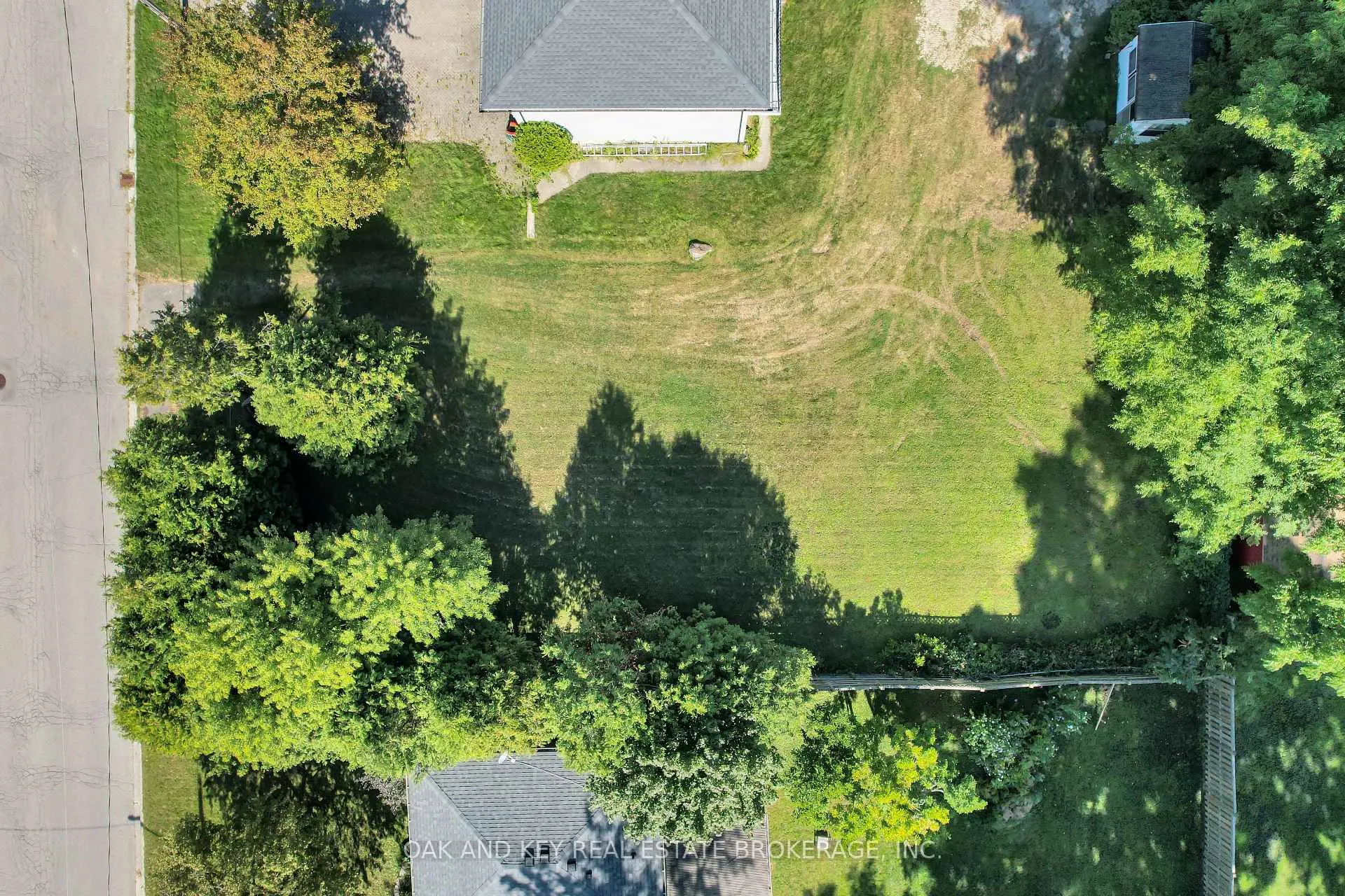 Front of 7079 Beattie Street