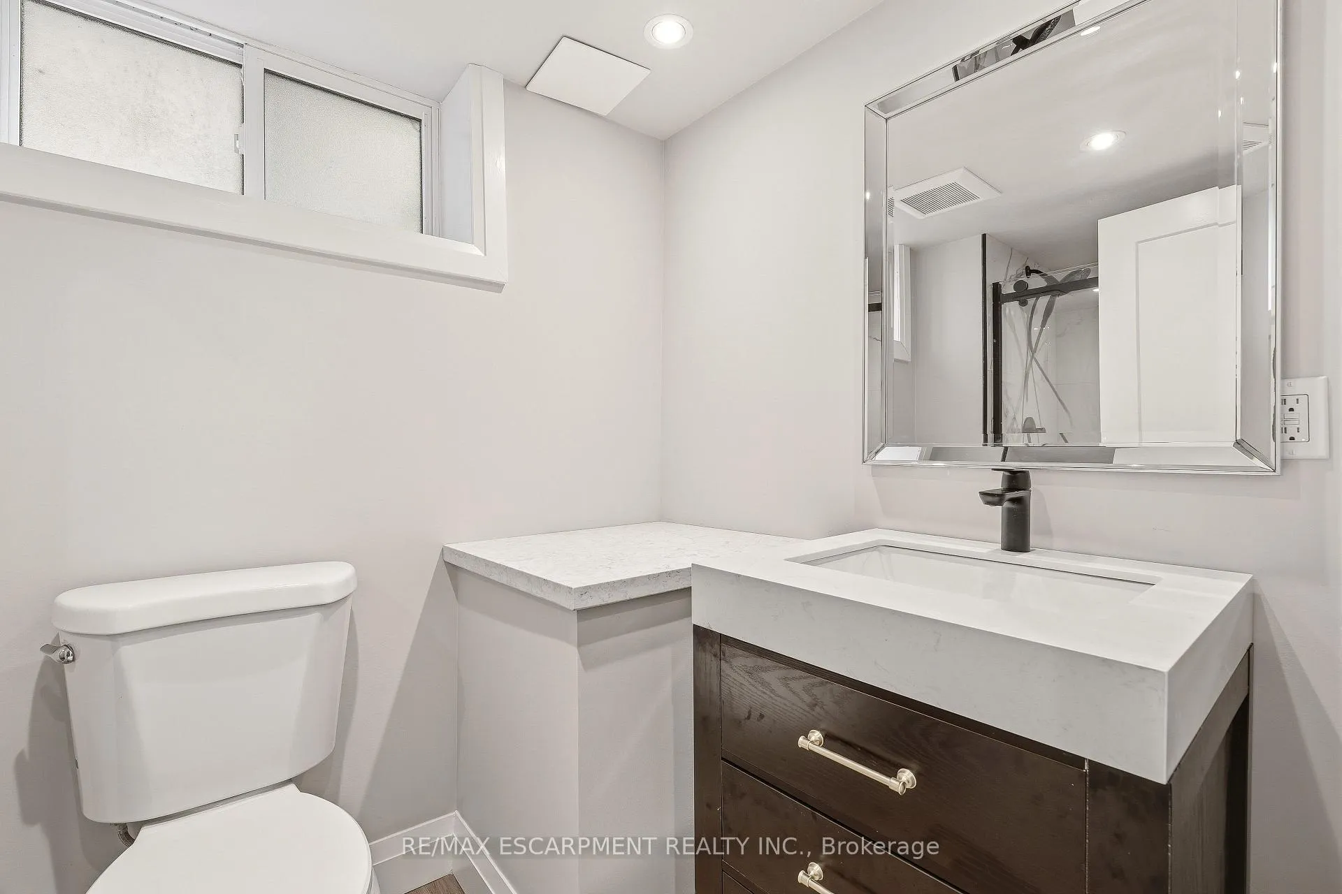 Photo 26 of 99 Byron Avenue, Hamilton, Stoney Creek Mountain — HOMEH
