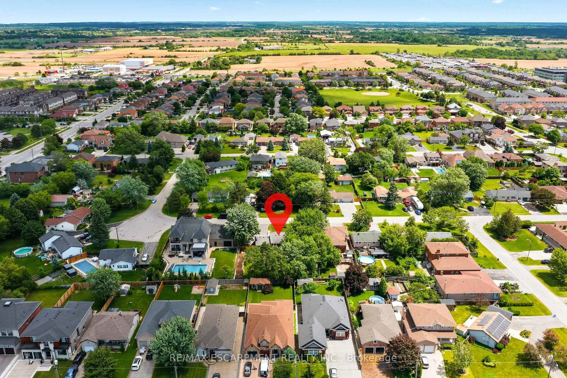 Photo 40 of 99 Byron Avenue, Hamilton, Stoney Creek Mountain — HOMEH