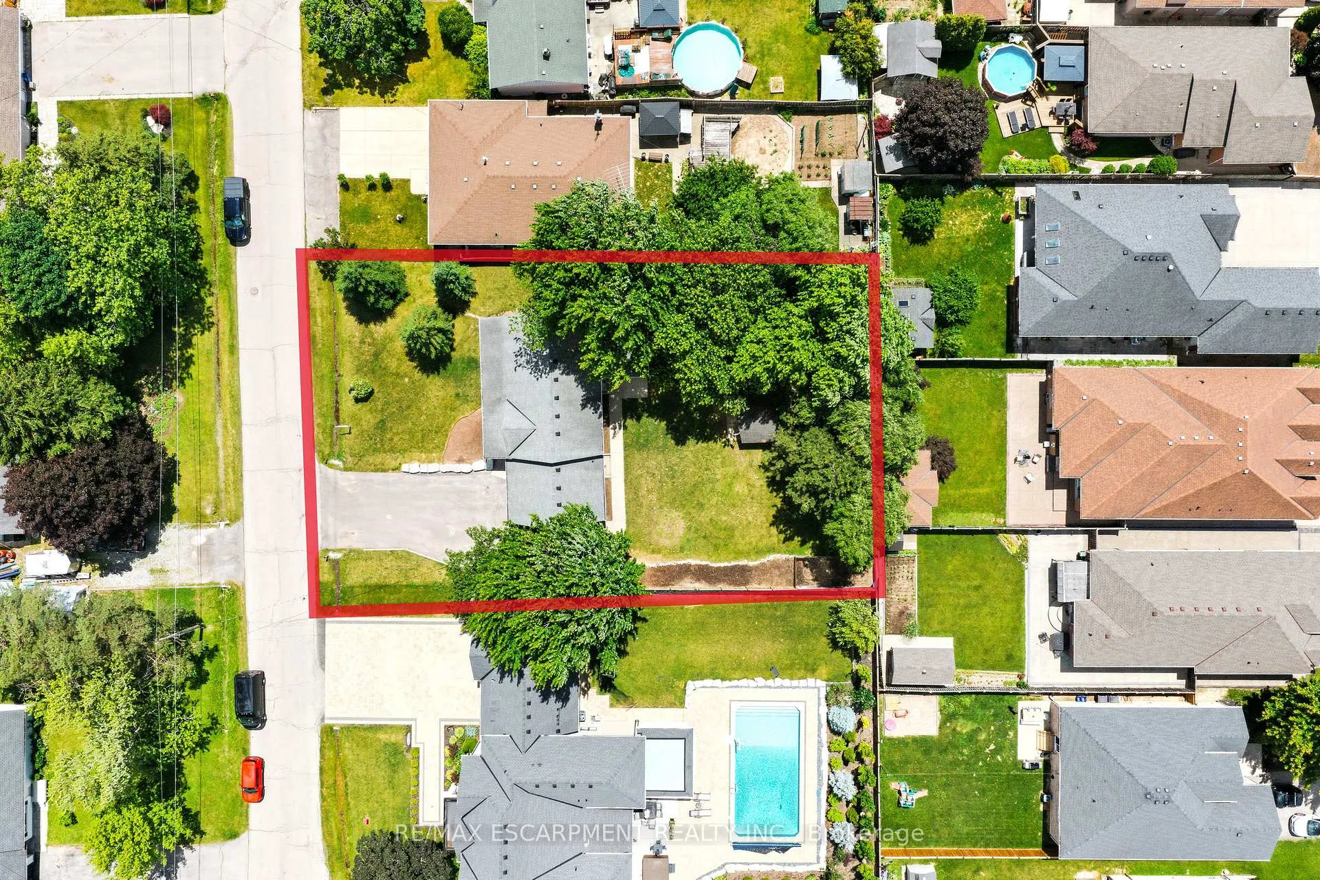 Photo 42 of 99 Byron Avenue, Hamilton, Stoney Creek Mountain — HOMEH