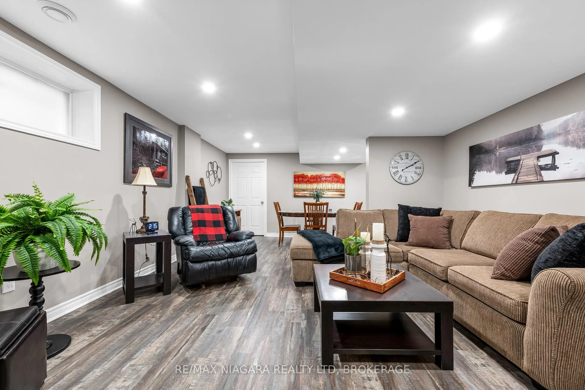 Photo 30 of 30 Ball Avenue, St. Catharines, Burleigh Hill — HOMEH