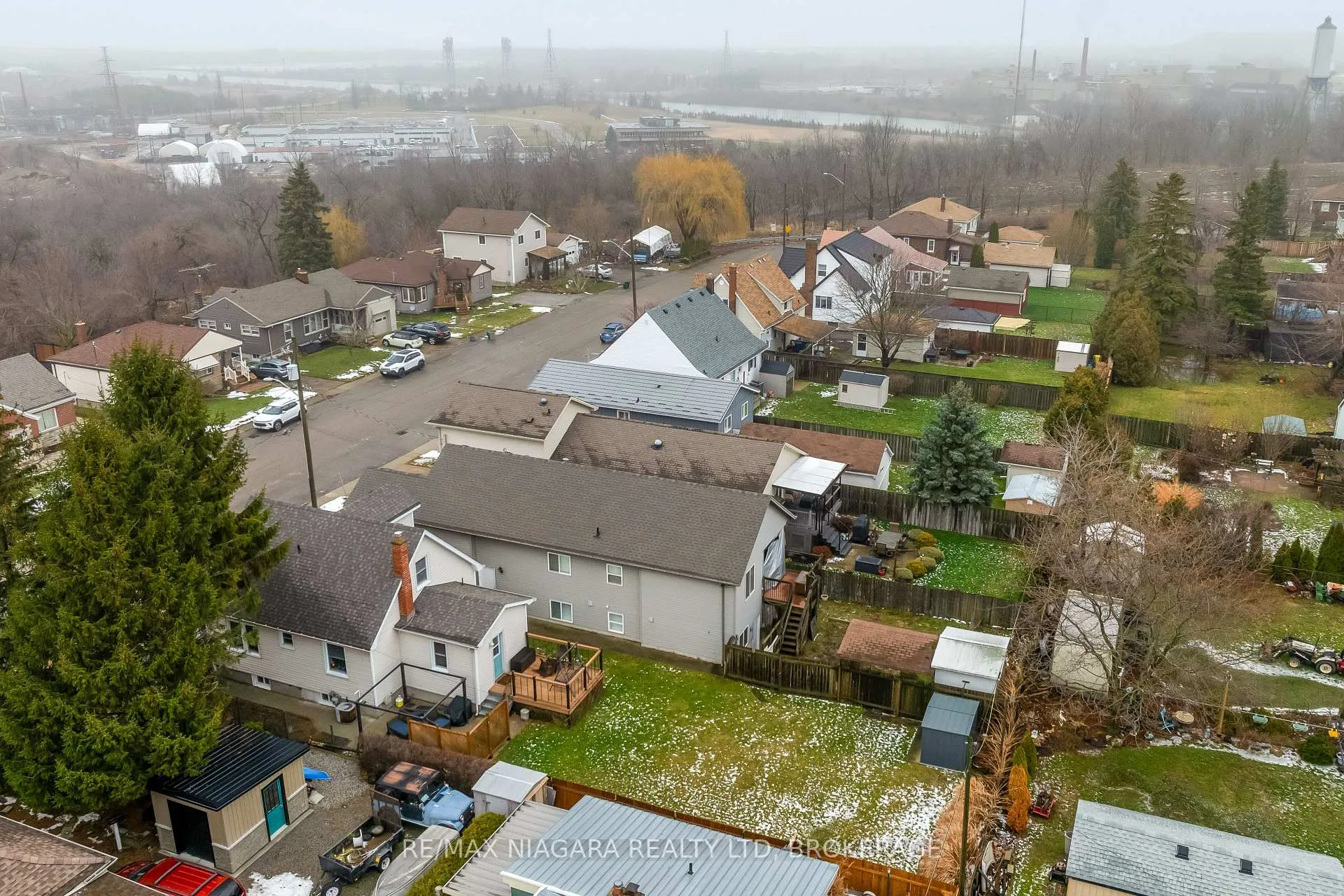 Photo 42 of 30 Ball Avenue, St. Catharines, Burleigh Hill — HOMEH