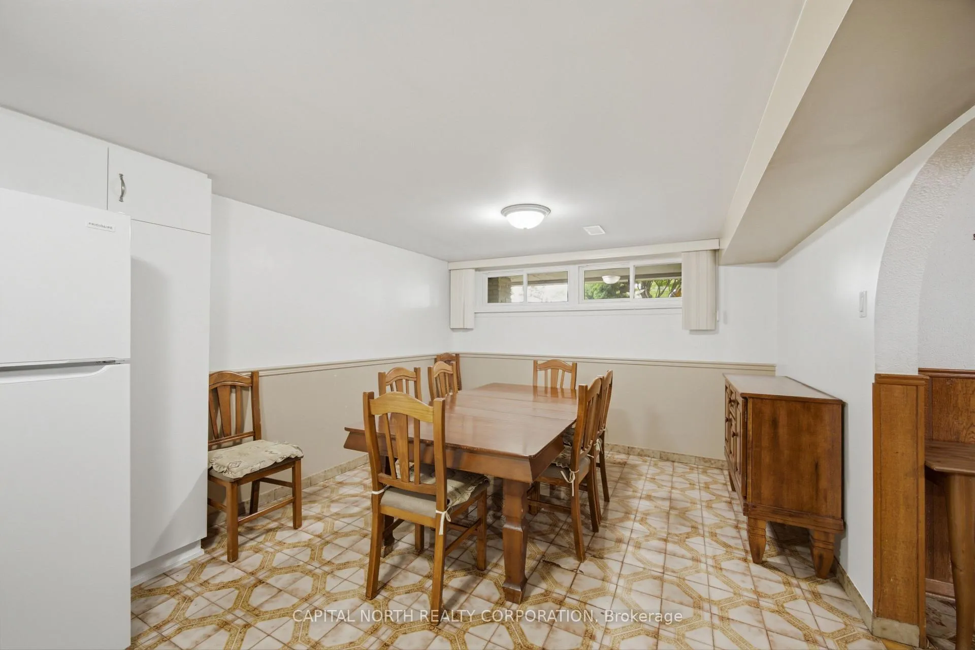 Photo 27 of 11 Goldsboro Road, North York, Humber Summit — HOMEH