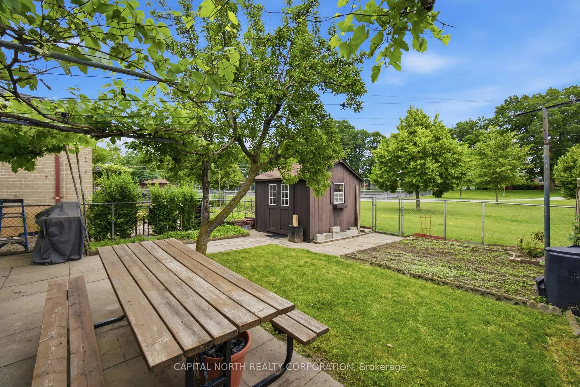 Photo 33 of 11 Goldsboro Road, North York, Humber Summit — HOMEH