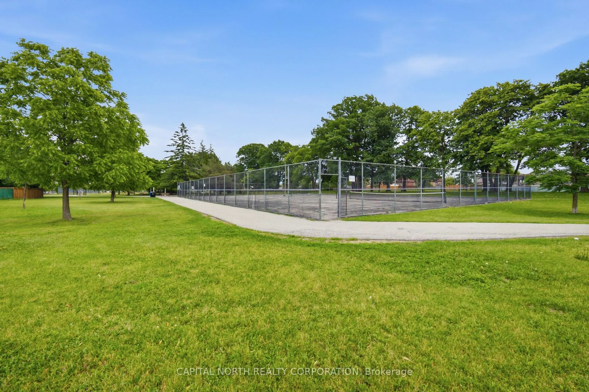 Photo 36 of 11 Goldsboro Road, North York, Humber Summit — HOMEH