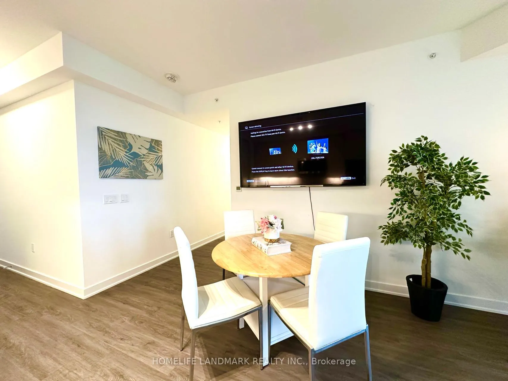 Photo 18 of Unit 813, 85 Oneida Crescent, Richmond Hill, Langstaff — HOMEH