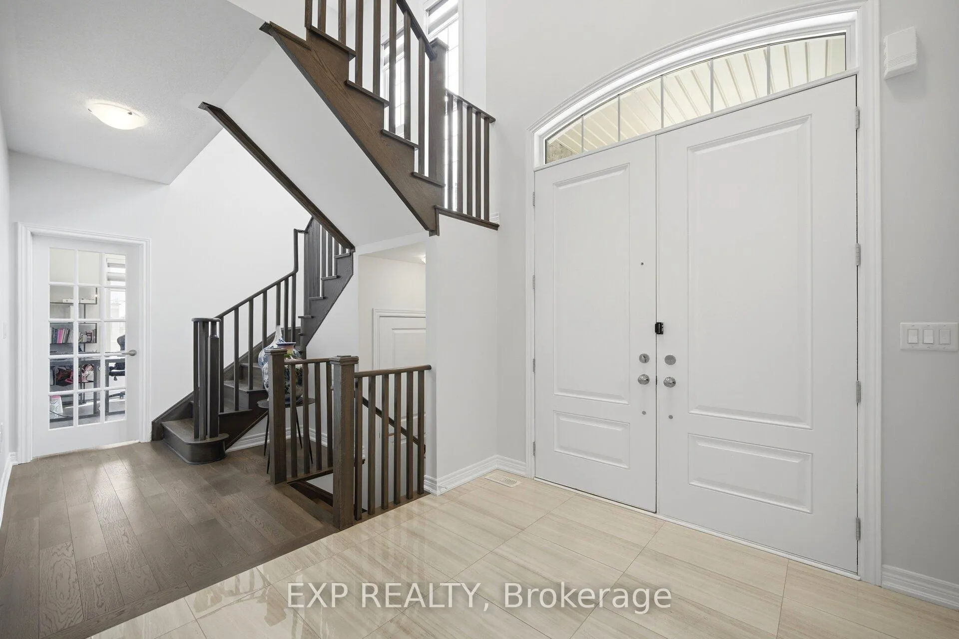 Photo 5 of 13 Arksey Street, Whitby, Rural Whitby — HOMEH
