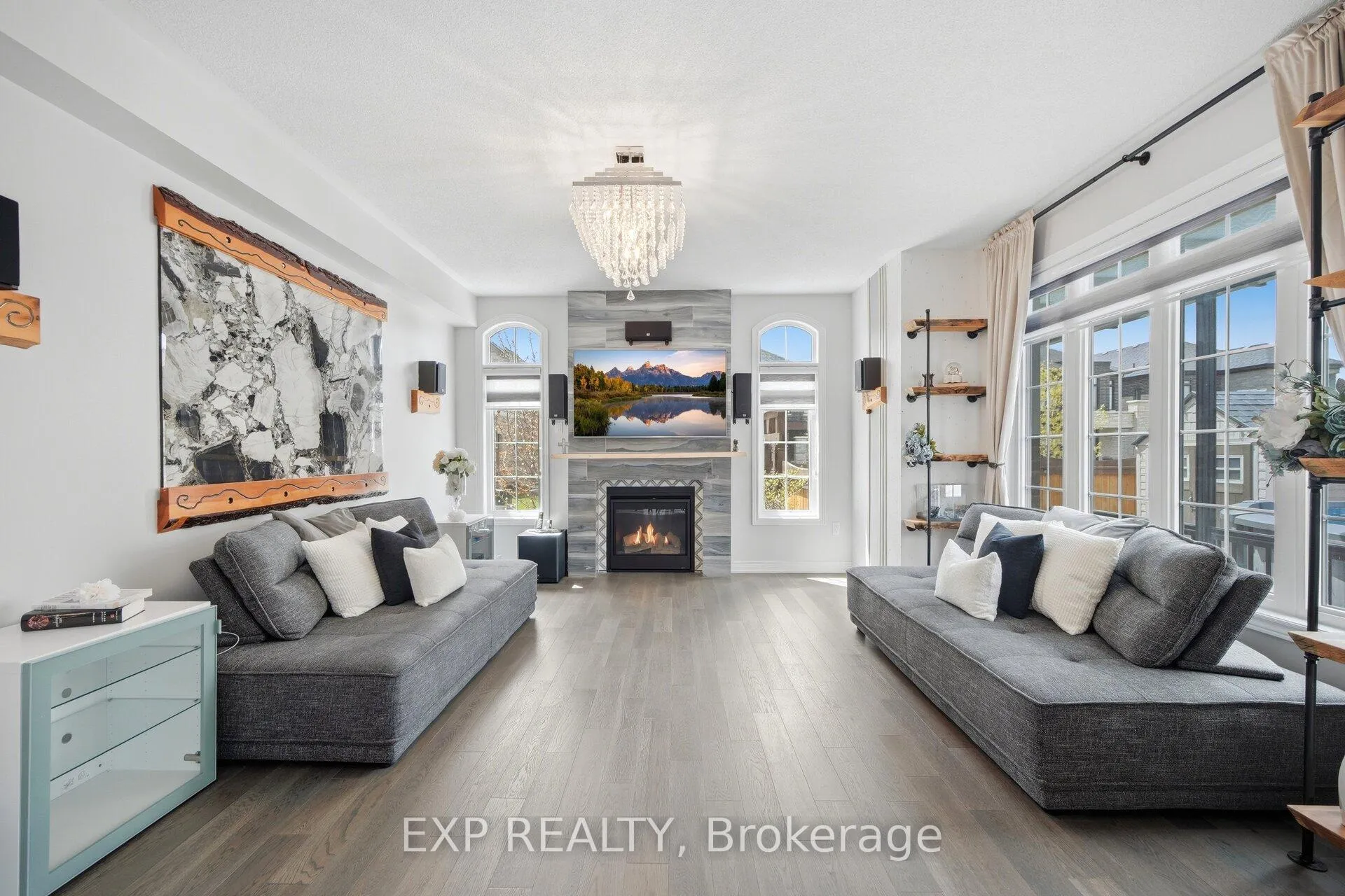 Photo 17 of 13 Arksey Street, Whitby, Rural Whitby — HOMEH