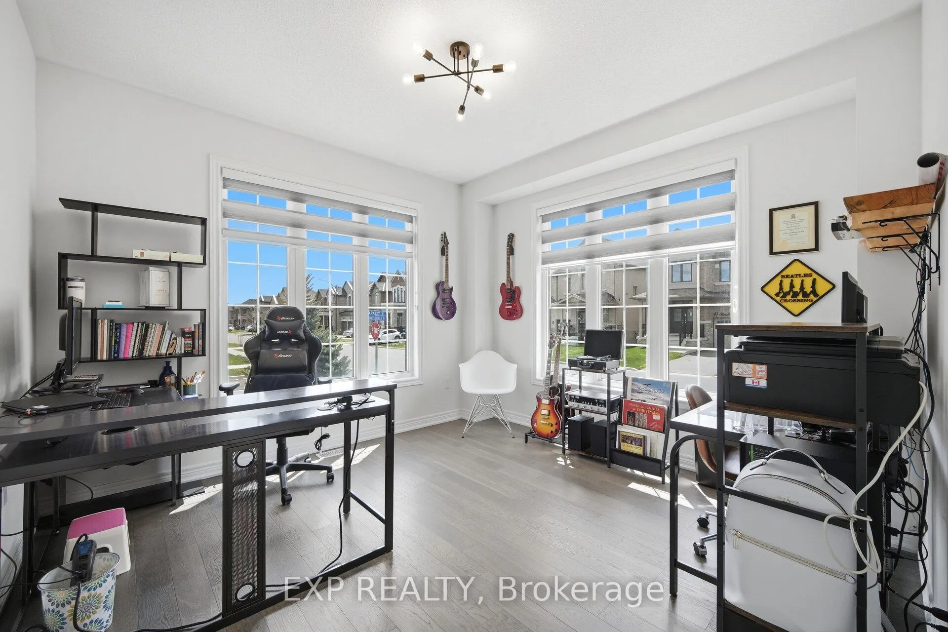 Photo 22 of 13 Arksey Street, Whitby, Rural Whitby — HOMEH