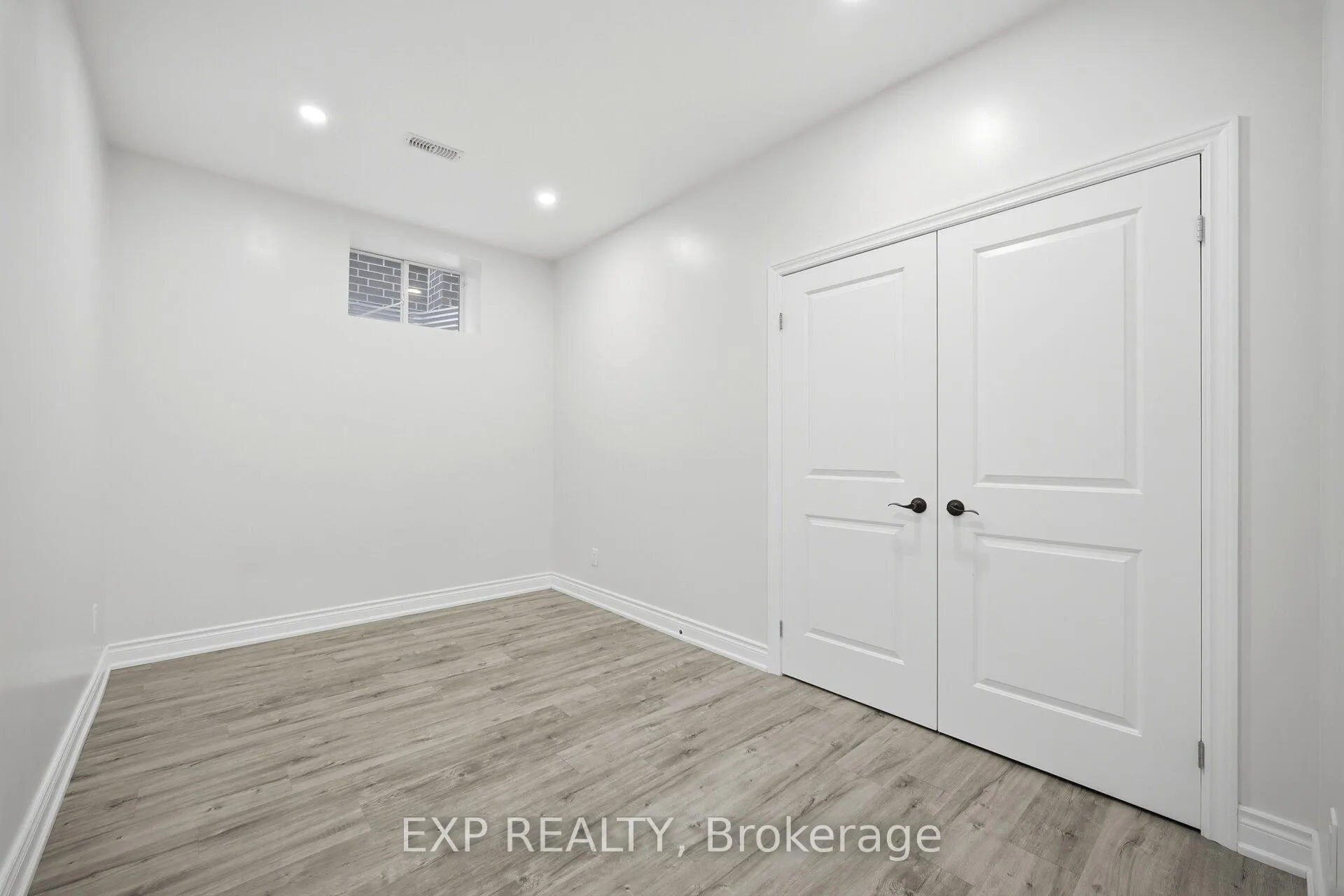 Photo 41 of 13 Arksey Street, Whitby, Rural Whitby — HOMEH