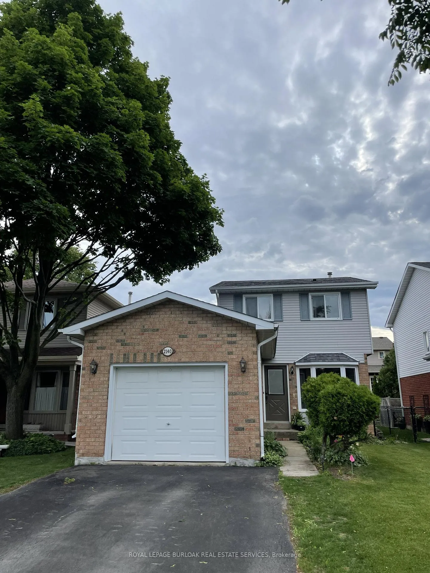 Photo 1 of 2140 Clipper Crescent, Burlington, Headon — HOMEH
