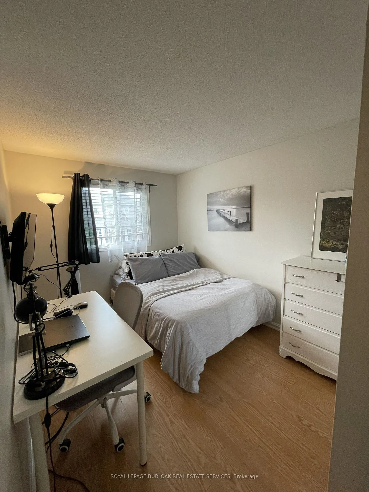 Photo 13 of 2140 Clipper Crescent, Burlington, Headon — HOMEH