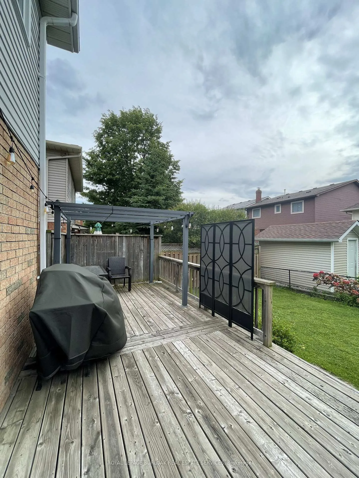Photo 23 of 2140 Clipper Crescent, Burlington, Headon — HOMEH