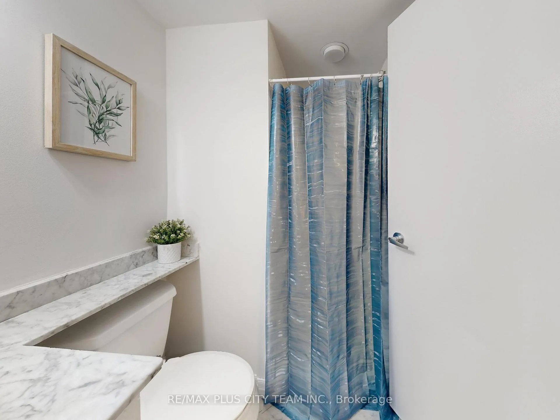 Photo 27 of Unit 502, 16 Yonge Street, Toronto, Waterfront Communities — HOMEH