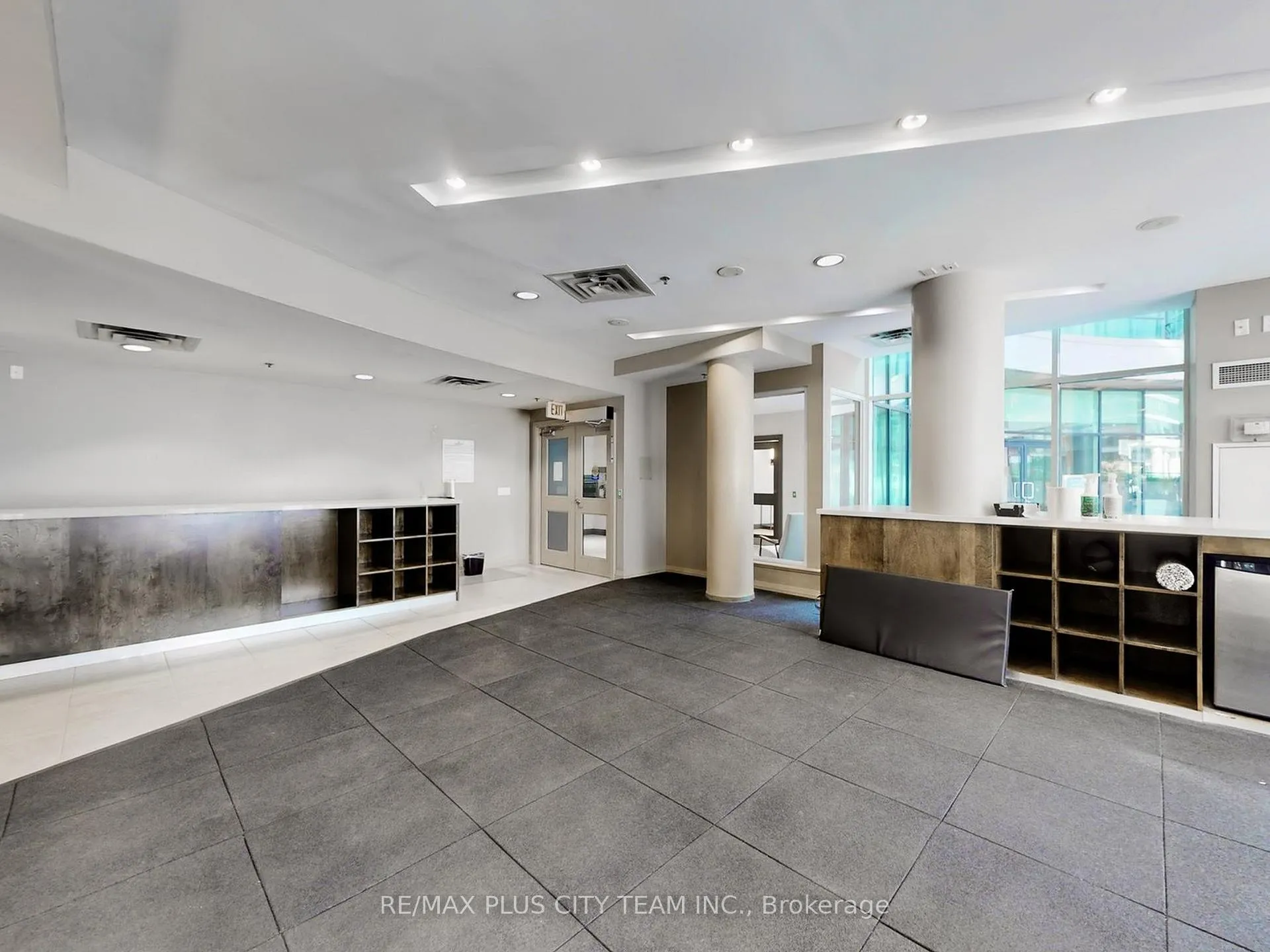Photo 36 of Unit 502, 16 Yonge Street, Toronto, Waterfront Communities — HOMEH
