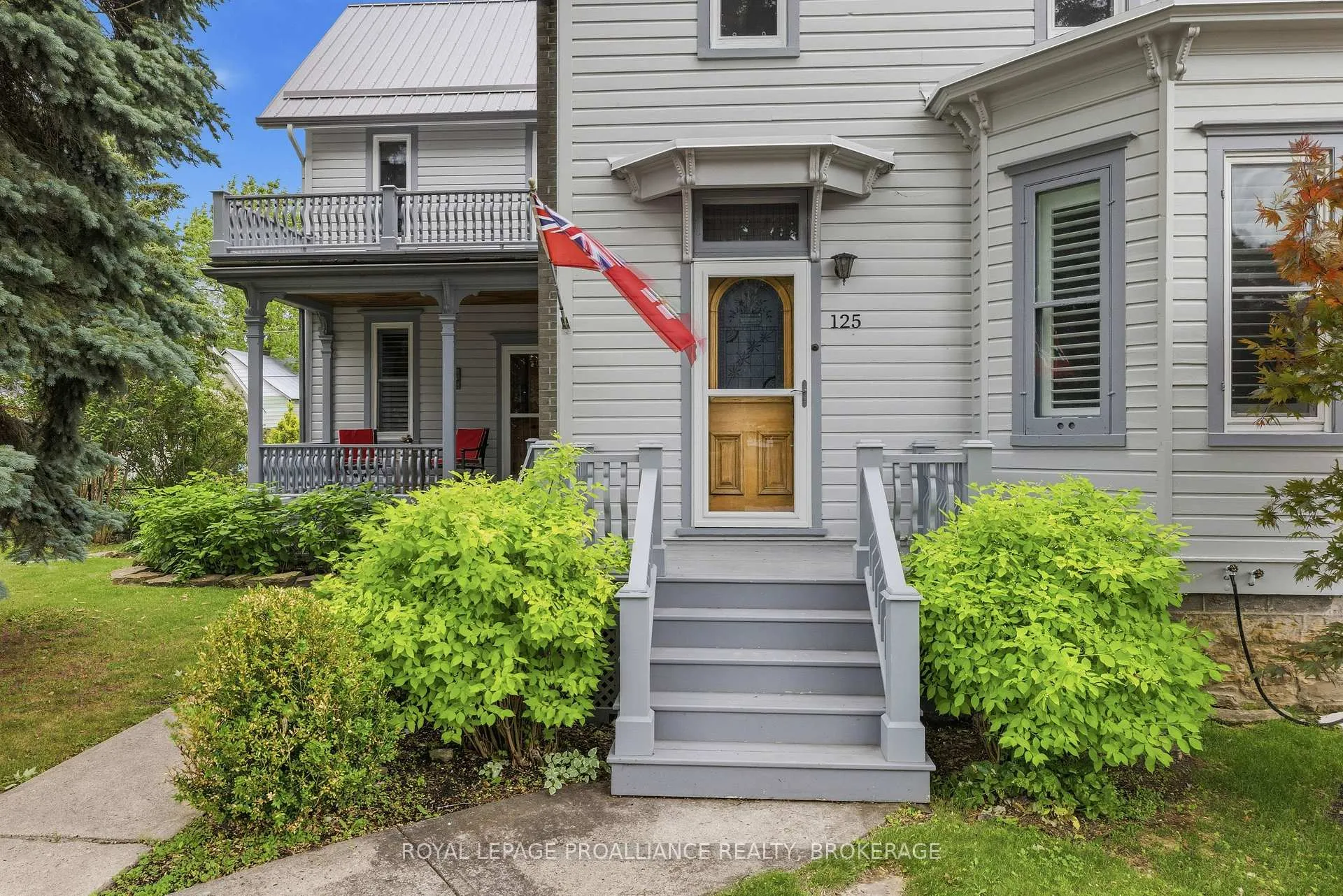 Photo 2 of 125 Arthur Street, Gananoque, Gananoque — HOMEH