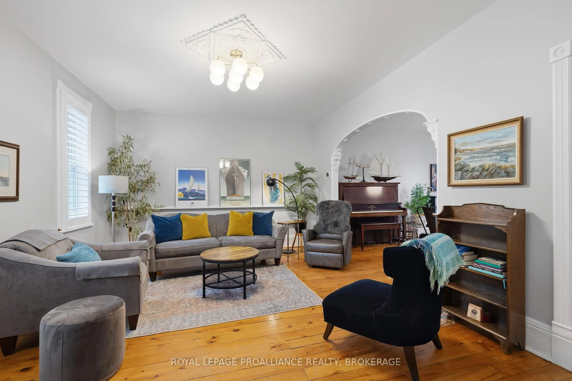 Photo 7 of 125 Arthur Street, Gananoque, Gananoque — HOMEH