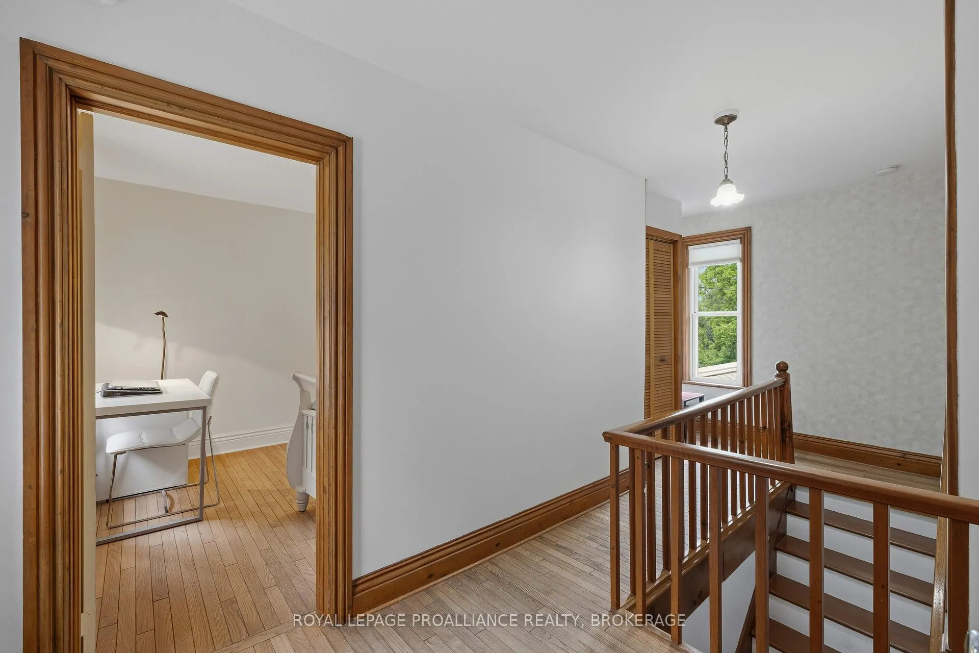 Photo 24 of 125 Arthur Street, Gananoque, Gananoque — HOMEH