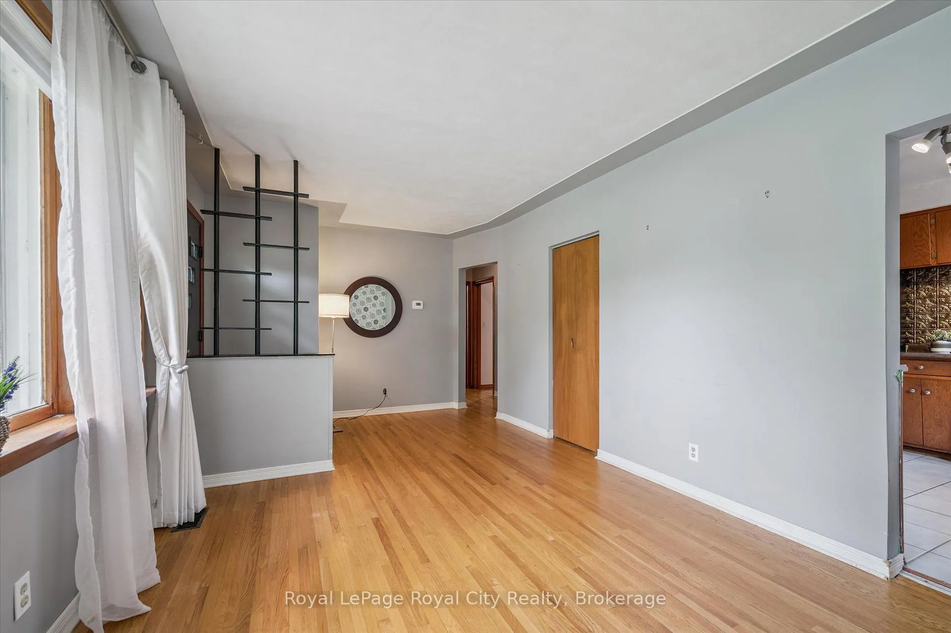 Photo 10 of 87 Cassino Avenue, Guelph, St. George's — HOMEH