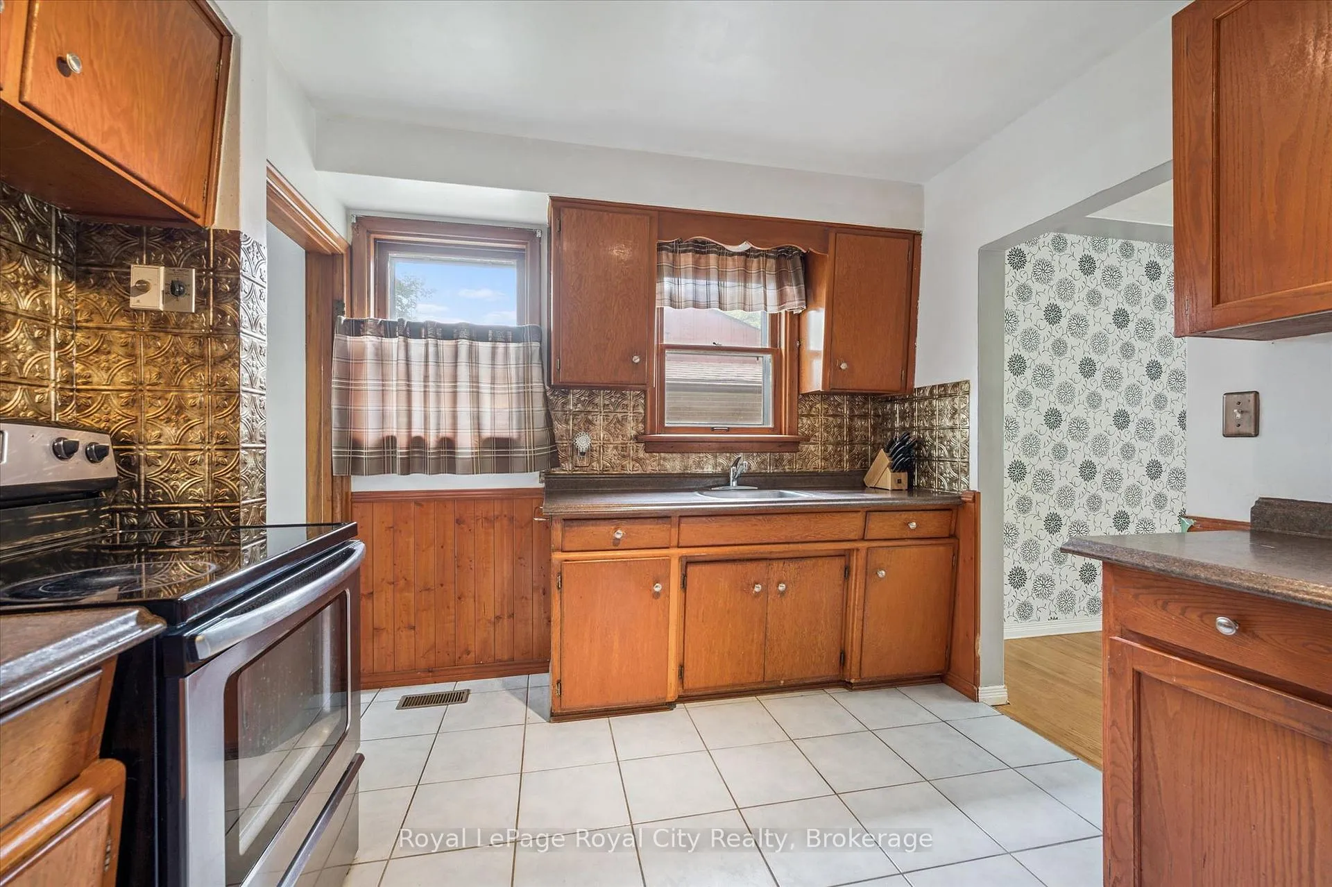 Photo 15 of 87 Cassino Avenue, Guelph, St. George's — HOMEH