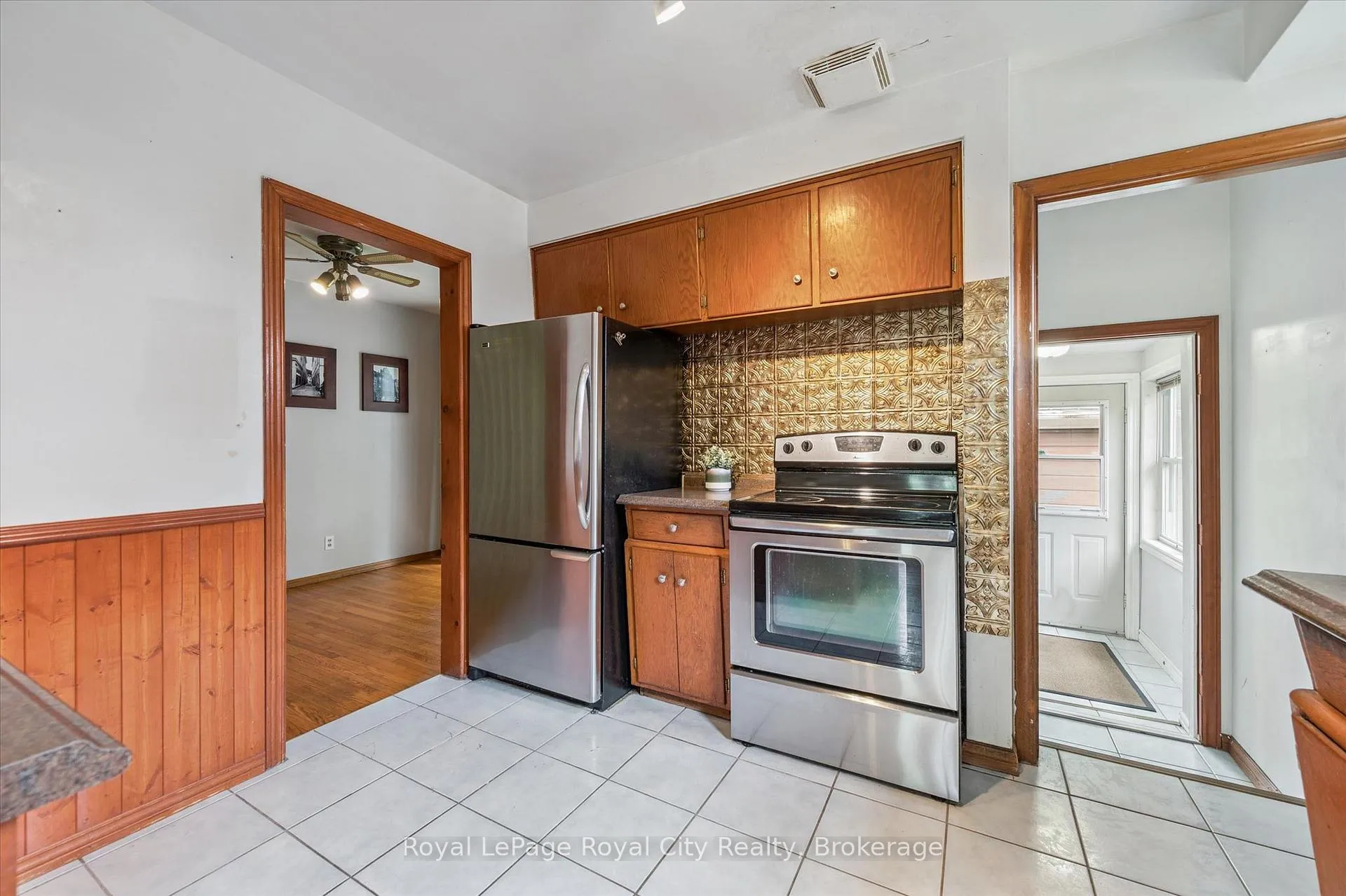 Photo 17 of 87 Cassino Avenue, Guelph, St. George's — HOMEH