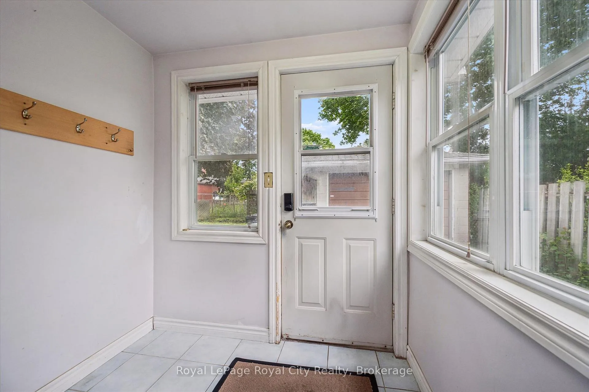 Photo 33 of 87 Cassino Avenue, Guelph, St. George's — HOMEH