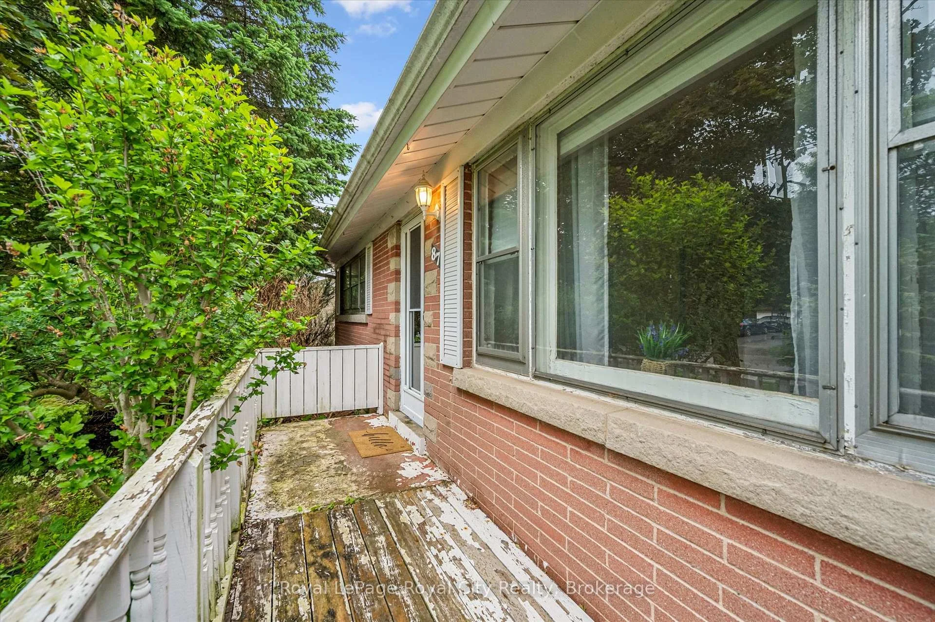 Photo 11 of 87 Cassino Avenue, Guelph, St. George's — HOMEH