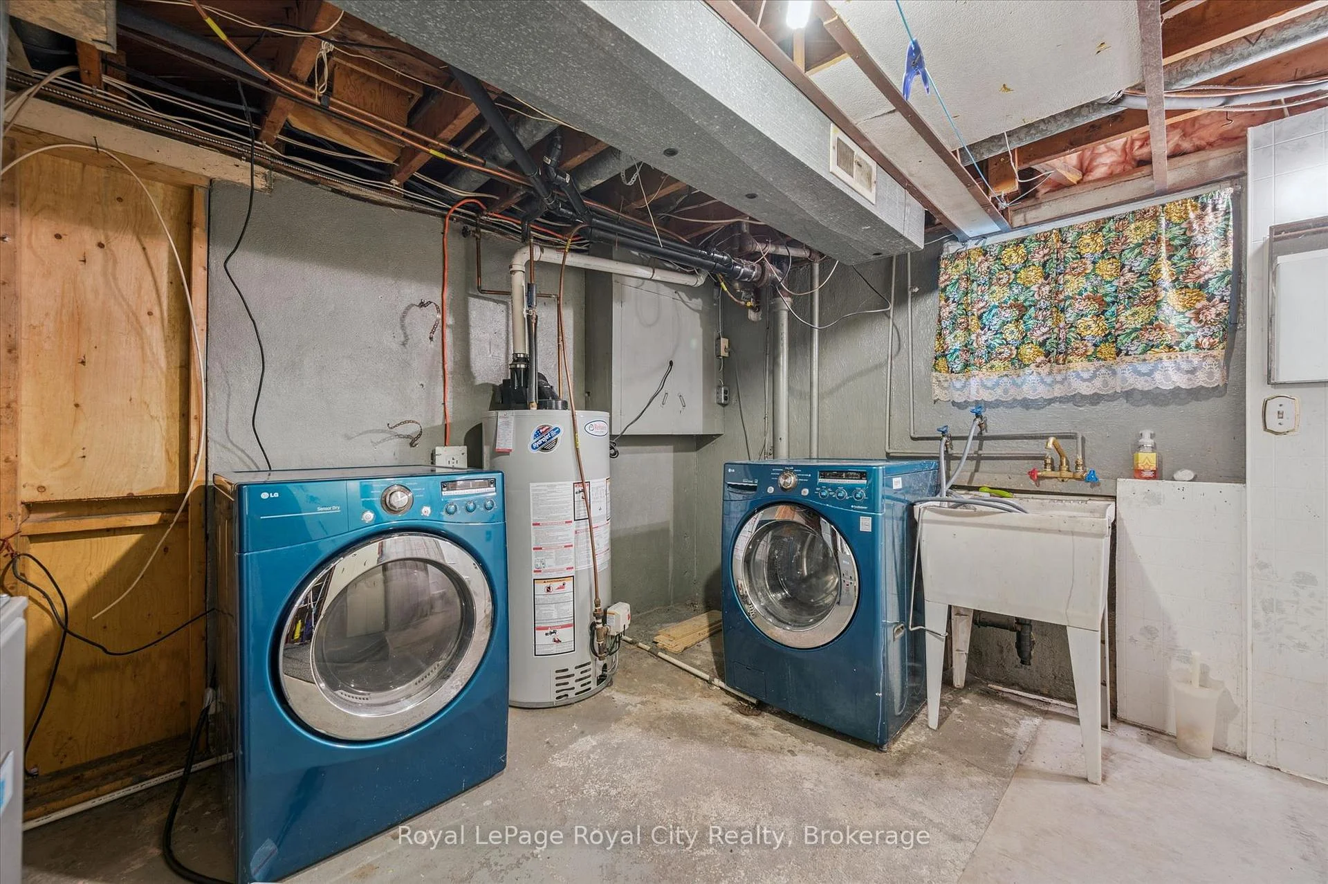 Photo 30 of 87 Cassino Avenue, Guelph, St. George's — HOMEH