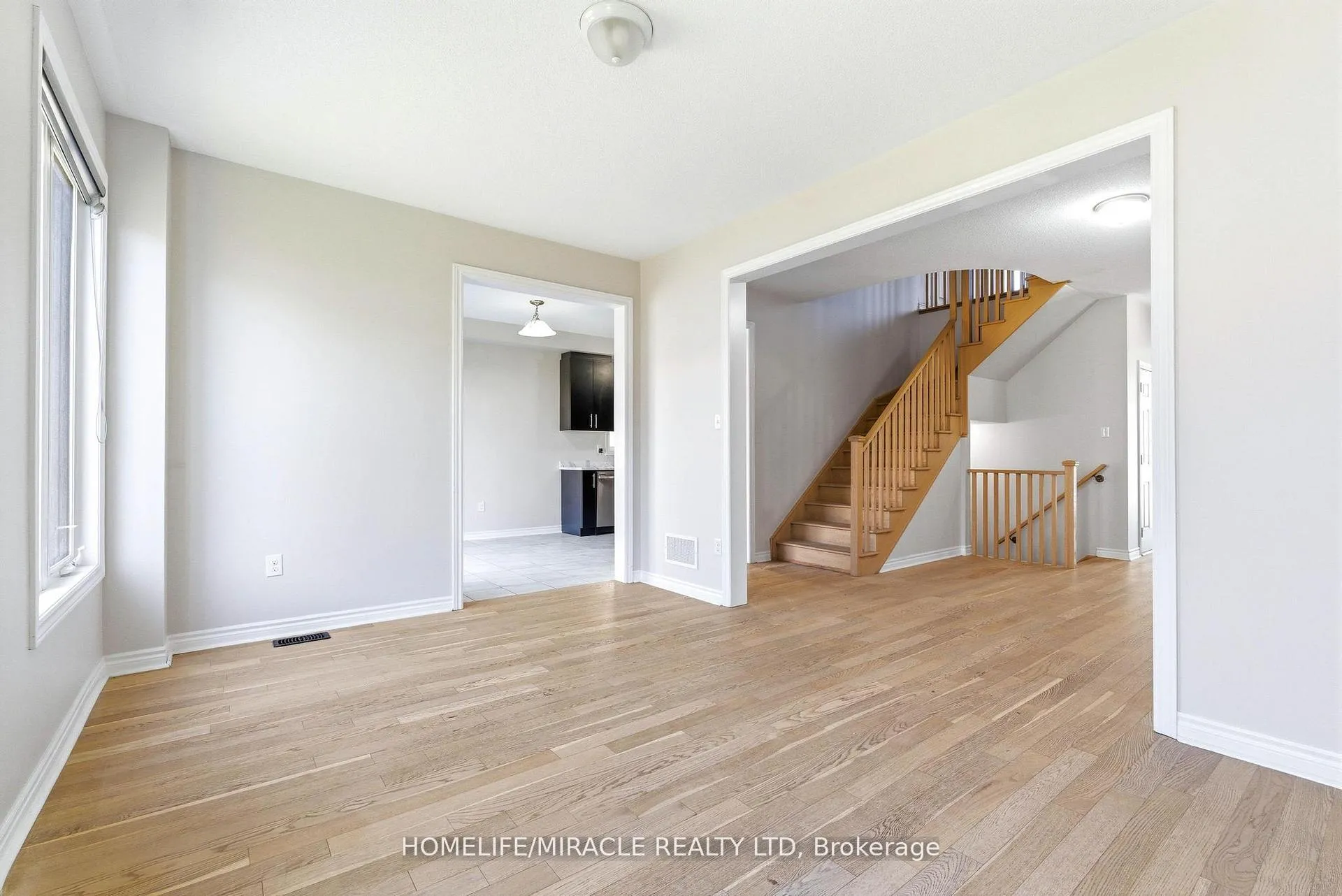 Photo 13 of 73 Tracey Lane, Collingwood — HOMEH