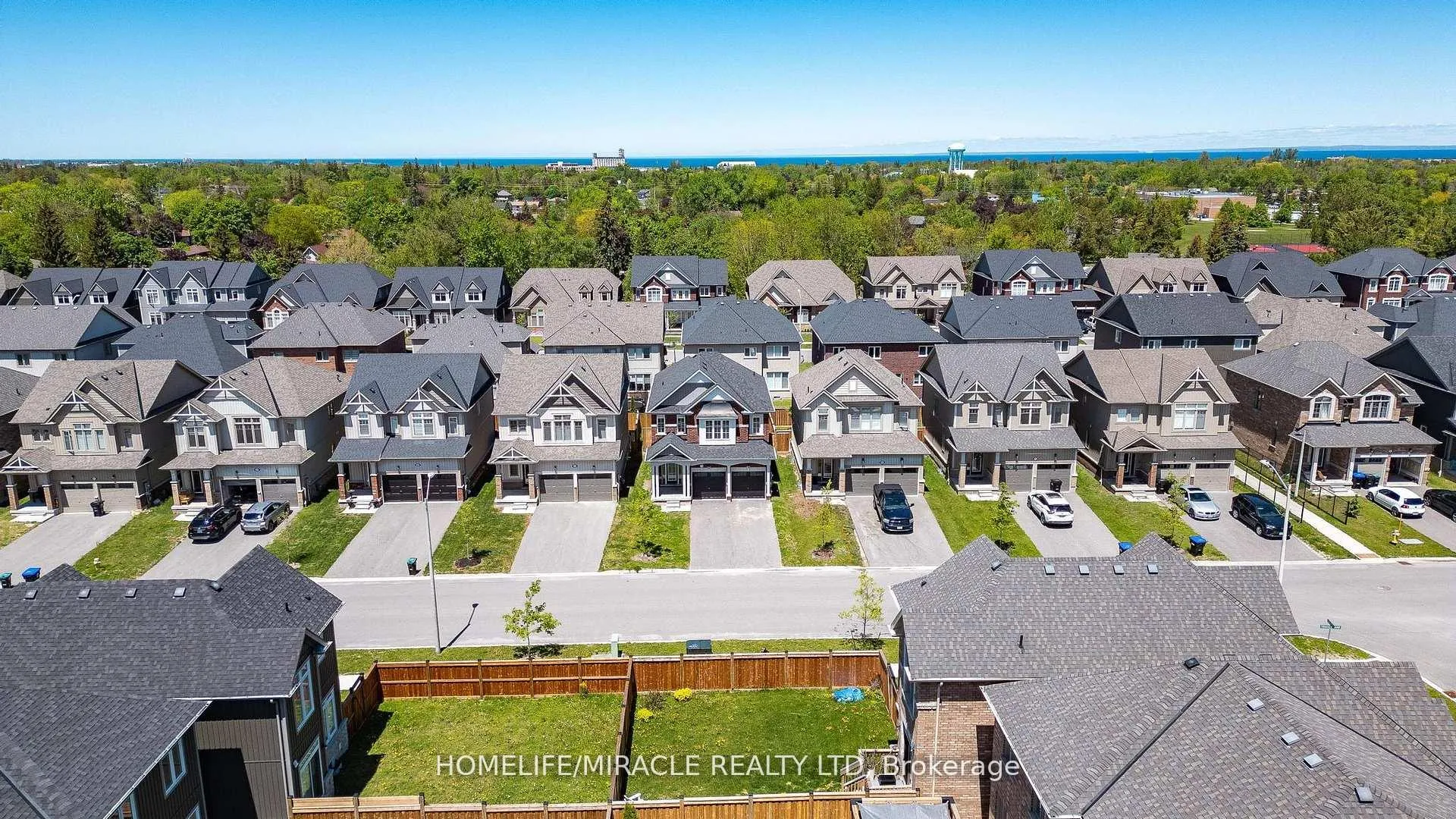 Photo 45 of 73 Tracey Lane, Collingwood — HOMEH