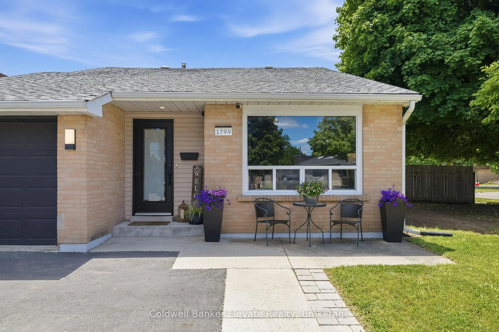 Photo 3 of 1799 Briarwood Drive, Cambridge — HOMEH